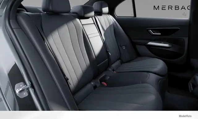 Mercedes-Benz E 300 de 4MATIC Limousine Ansicht 8
