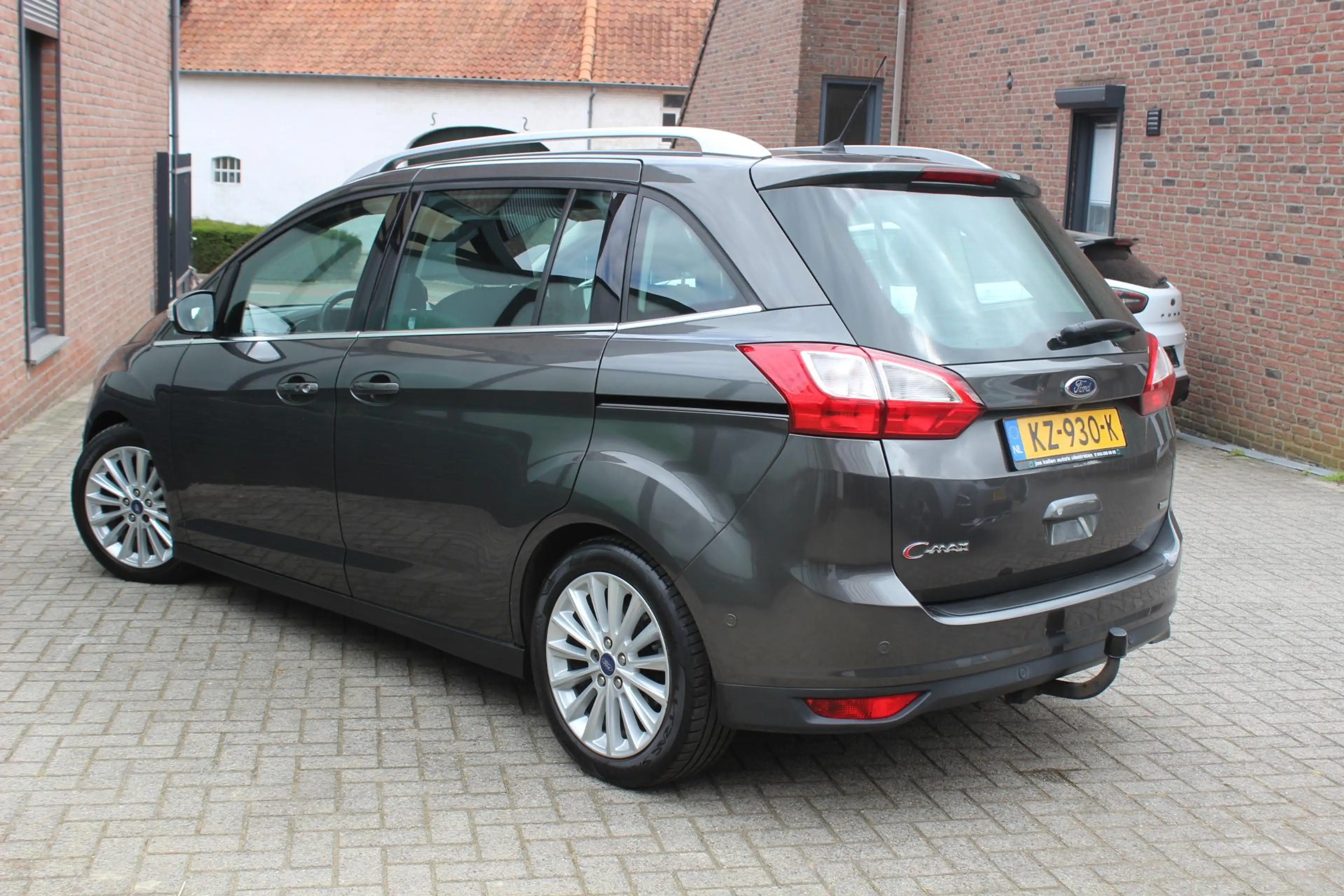 Ford Grand C-Max 1.5 Titanium Technology Pack|PDC|Camera|Trekhaak — photo 3