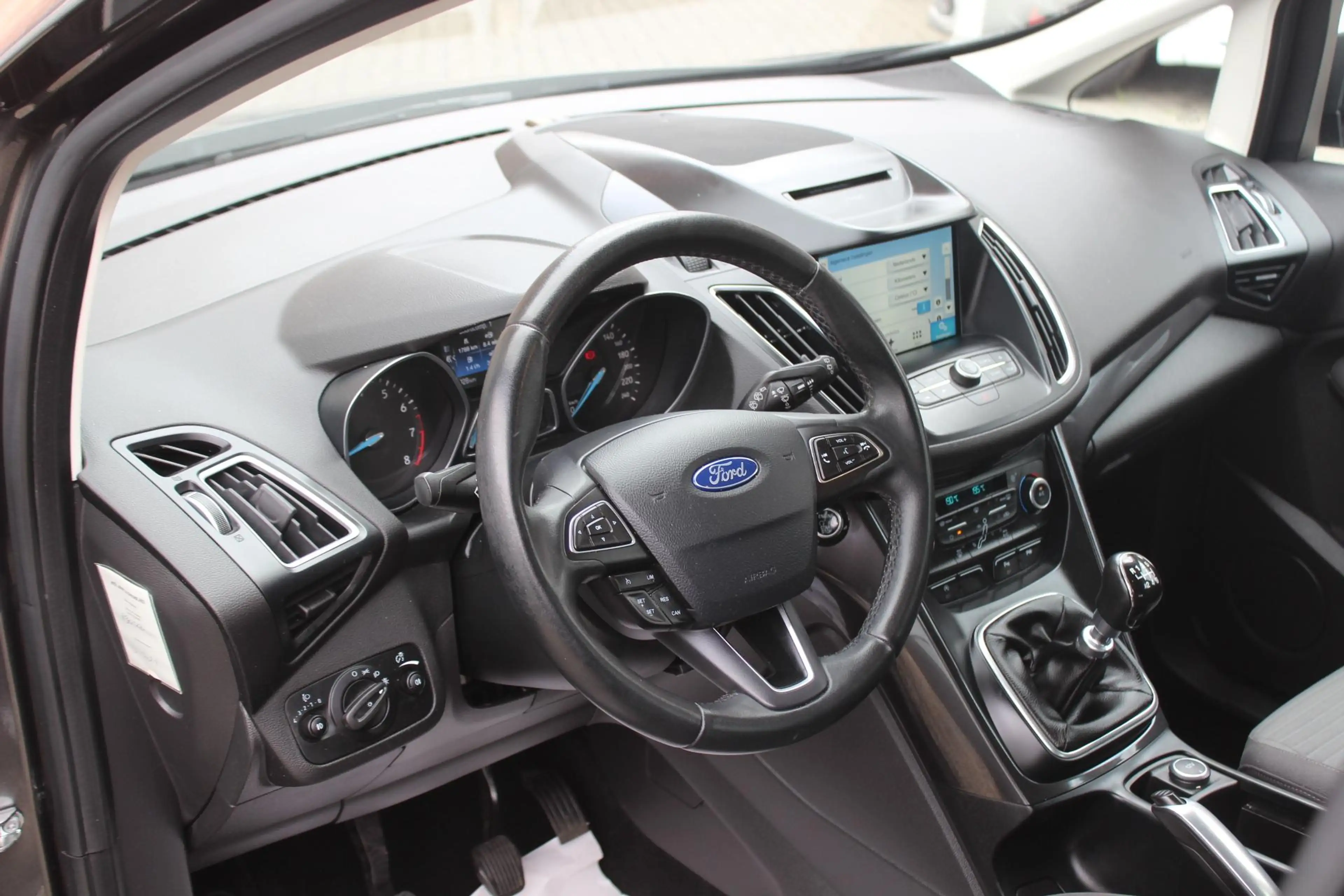 Ford Grand C-Max 1.5 Titanium Technology Pack|PDC|Camera|Trekhaak — photo 6