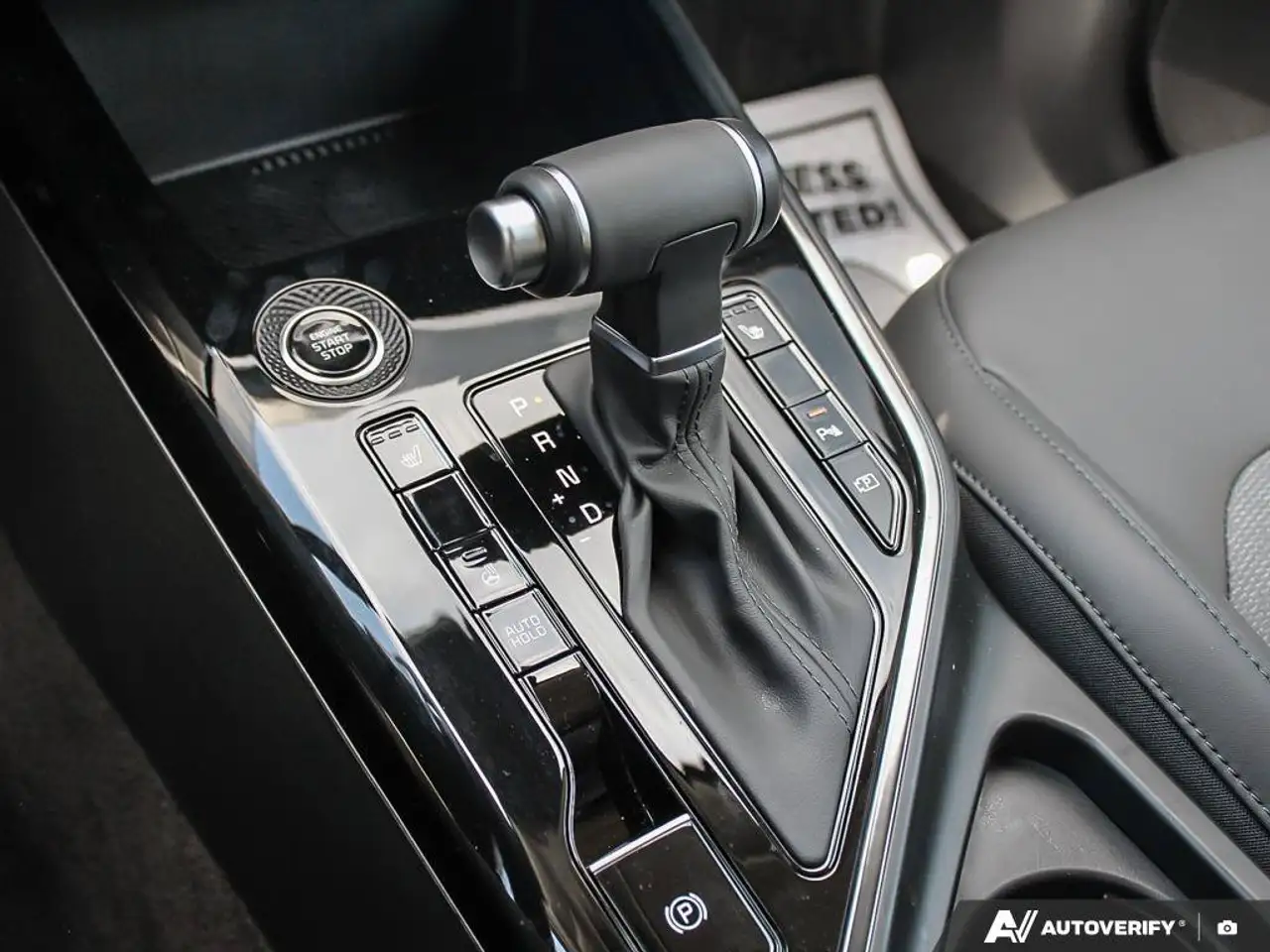 Kia Niro photo Kia Niro