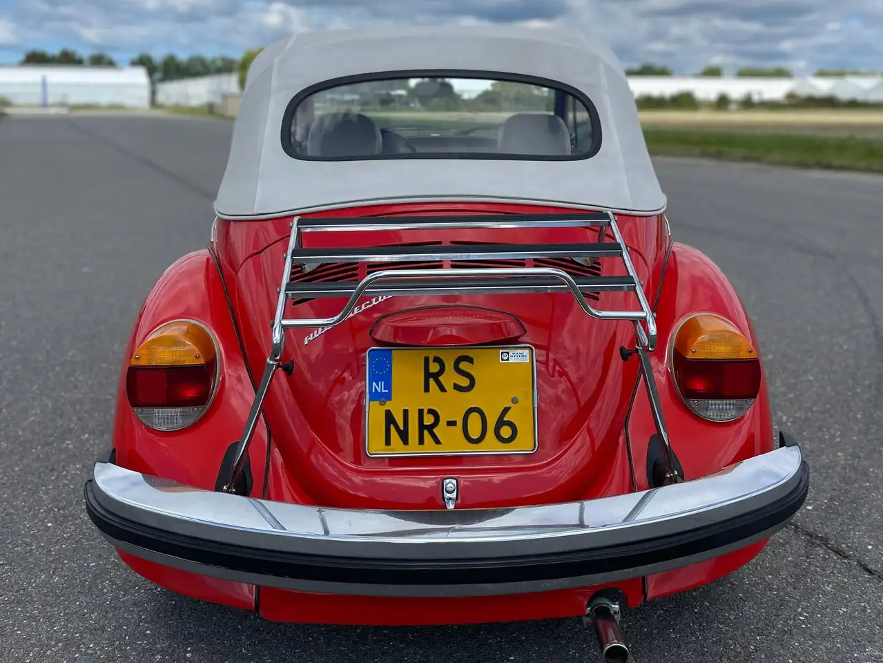 Volkswagen Kever 1303 LS Cabriolet, foto 4