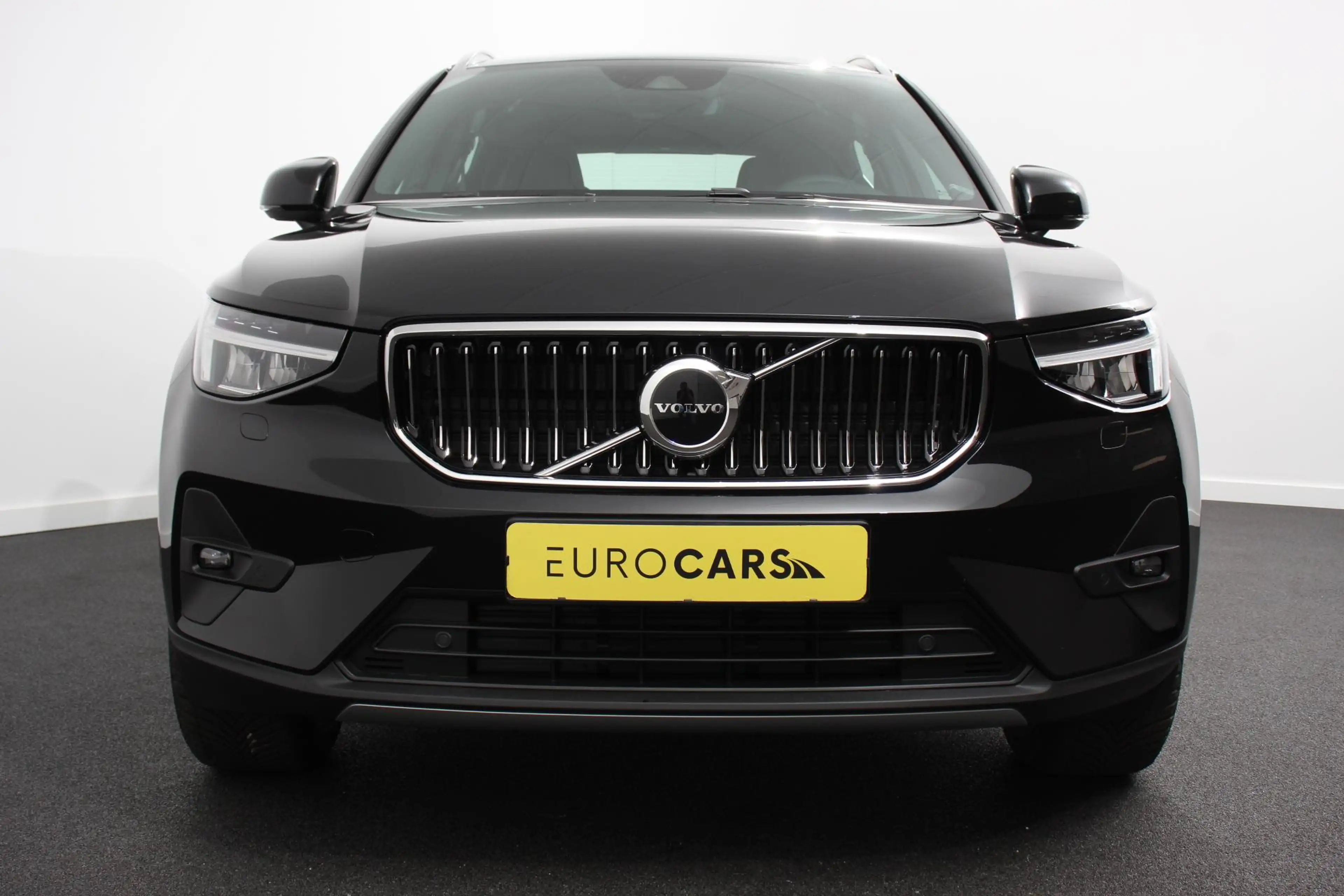 Volvo XC40 1.5 T5 Plug-in hybrid Plus Bright Navigatie Climat — photo 4