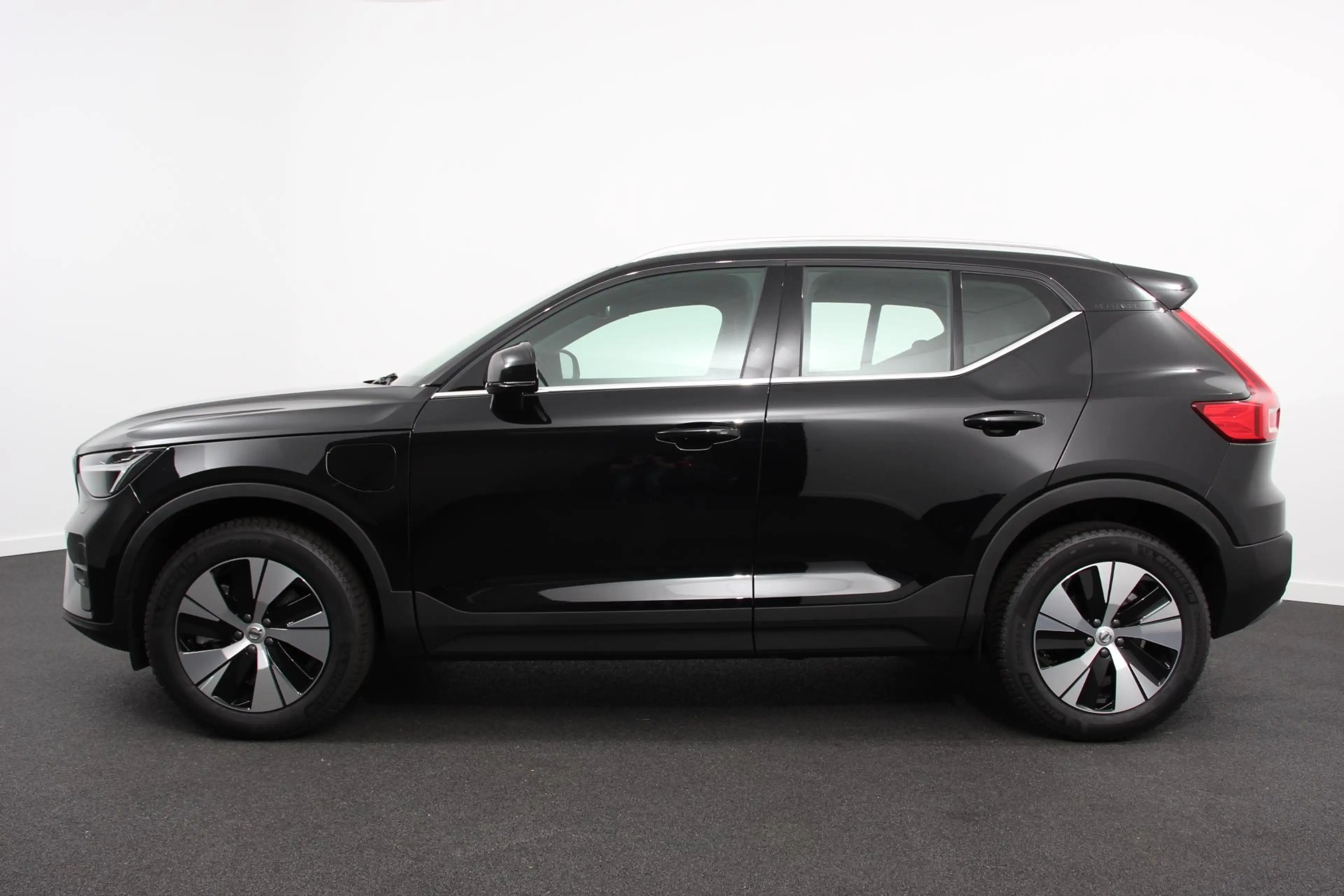 Volvo XC40 1.5 T5 Plug-in hybrid Plus Bright Navigatie Climat — photo 8