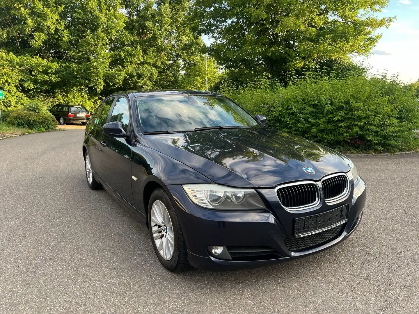 BMW 318 Baureihe 3 Lim. 318i - 1