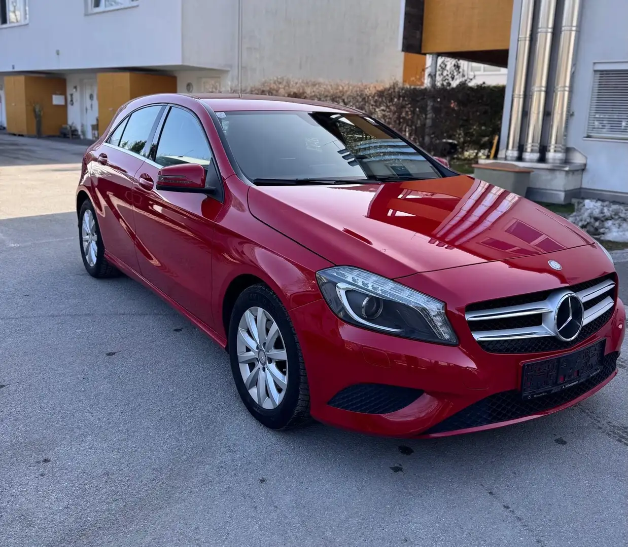 Mercedes-Benz A 180 BlueEfficiency Edition - 1