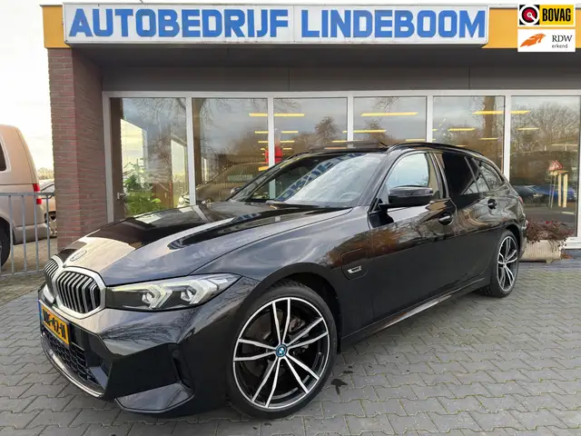 BMW 3-serie Touring LCI Panoramadak M-Sport Widescreen