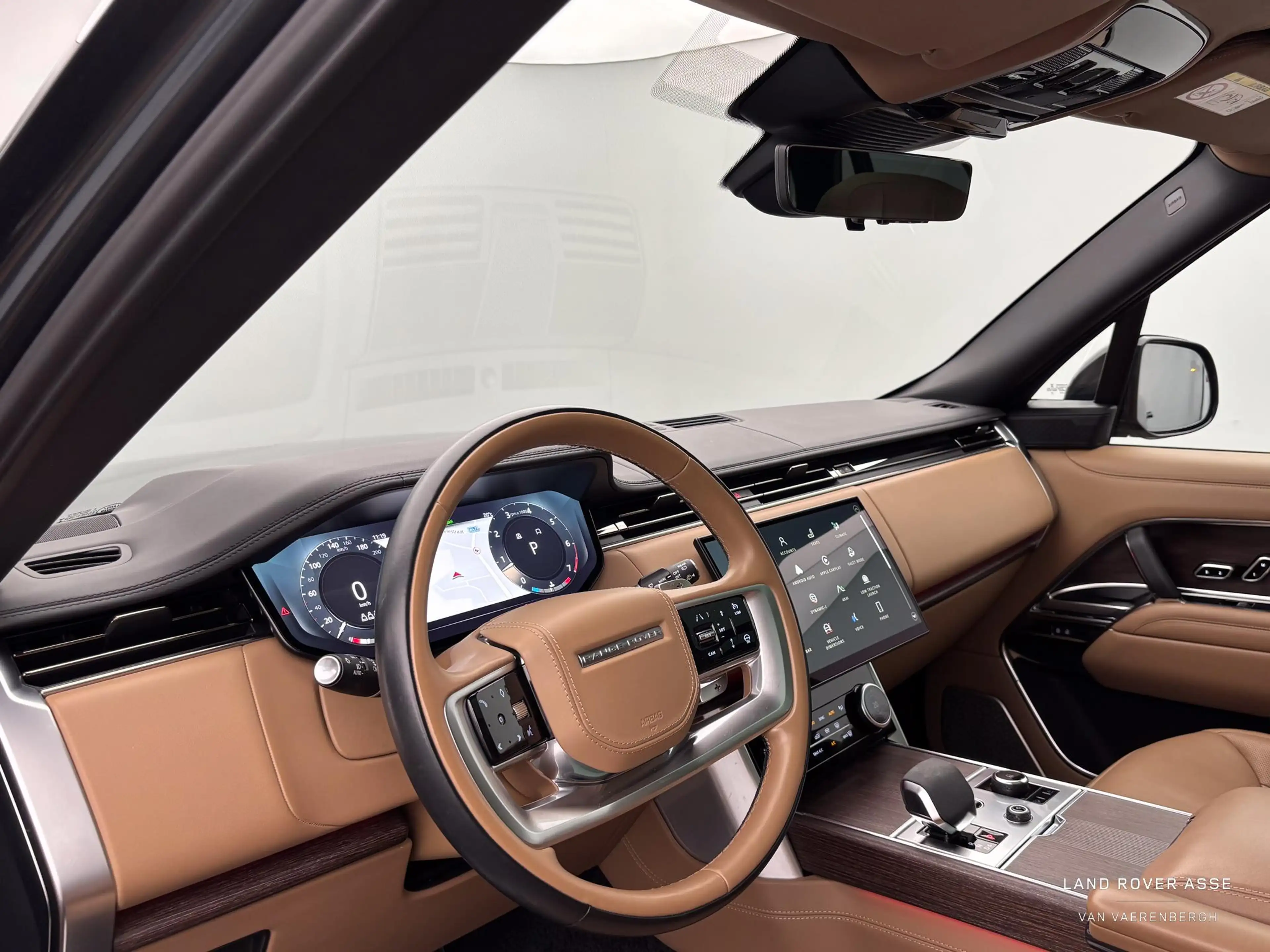 Land Rover Range Rover FULL OPTION P530 V8 Autobiography — photo 10