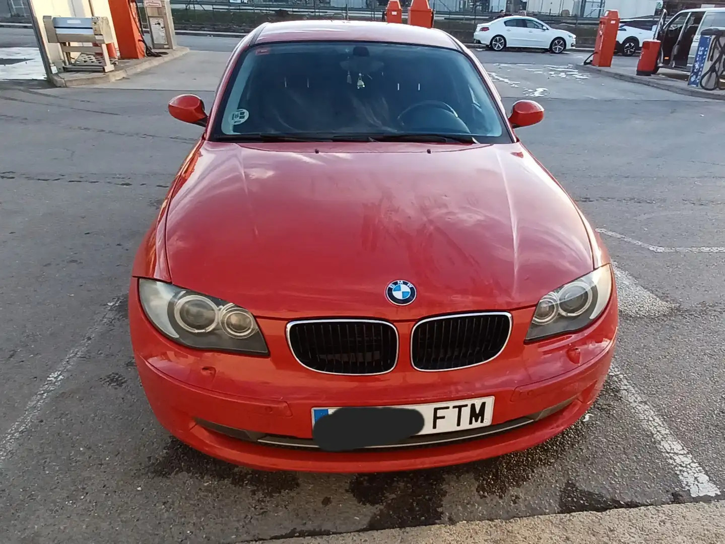 BMW 118 118dA Rojo - 1
