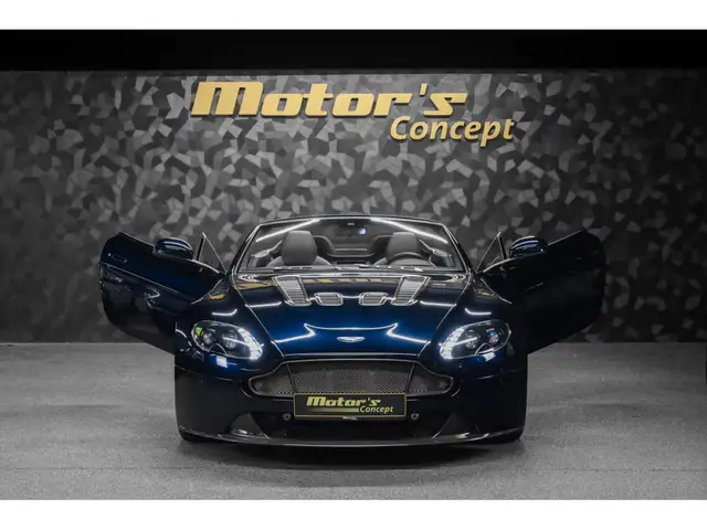 Aston Martin Vantage view 4