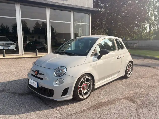 Abarth 500 view 2