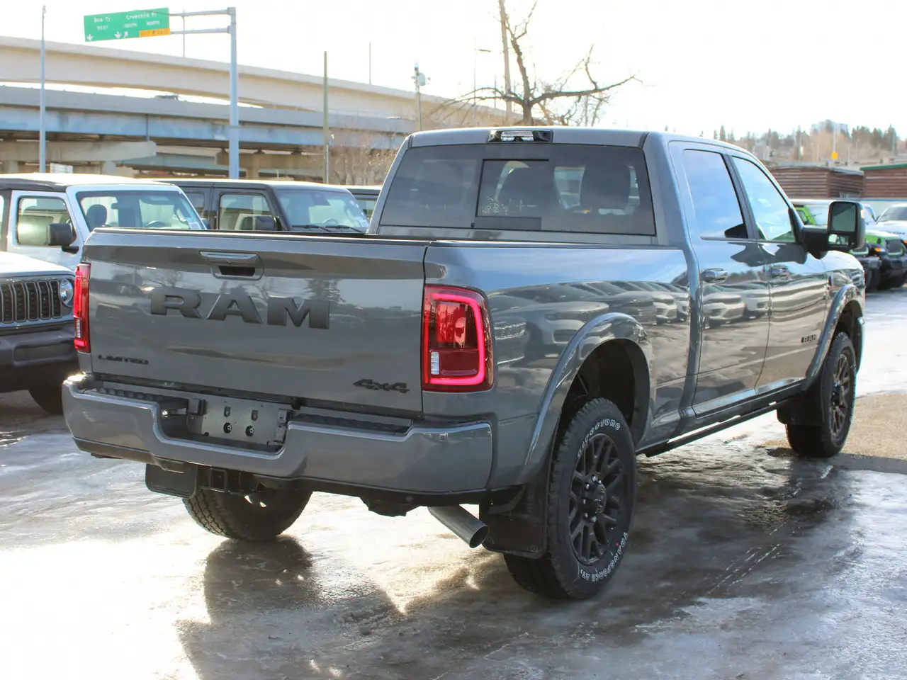 RAM 3500 снимка RAM 3500
