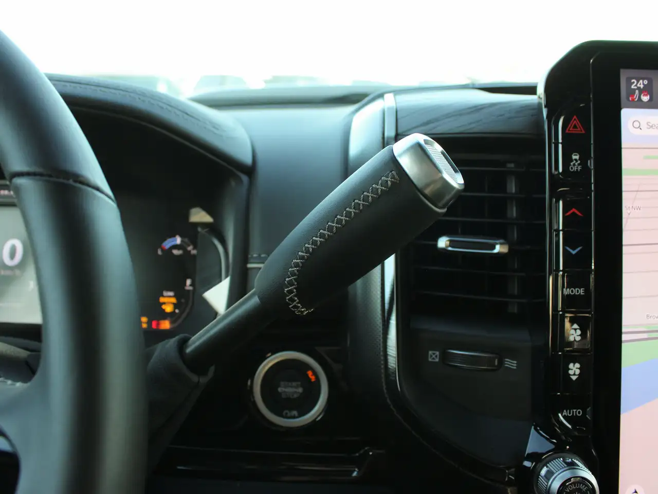 RAM 3500 снимка RAM 3500