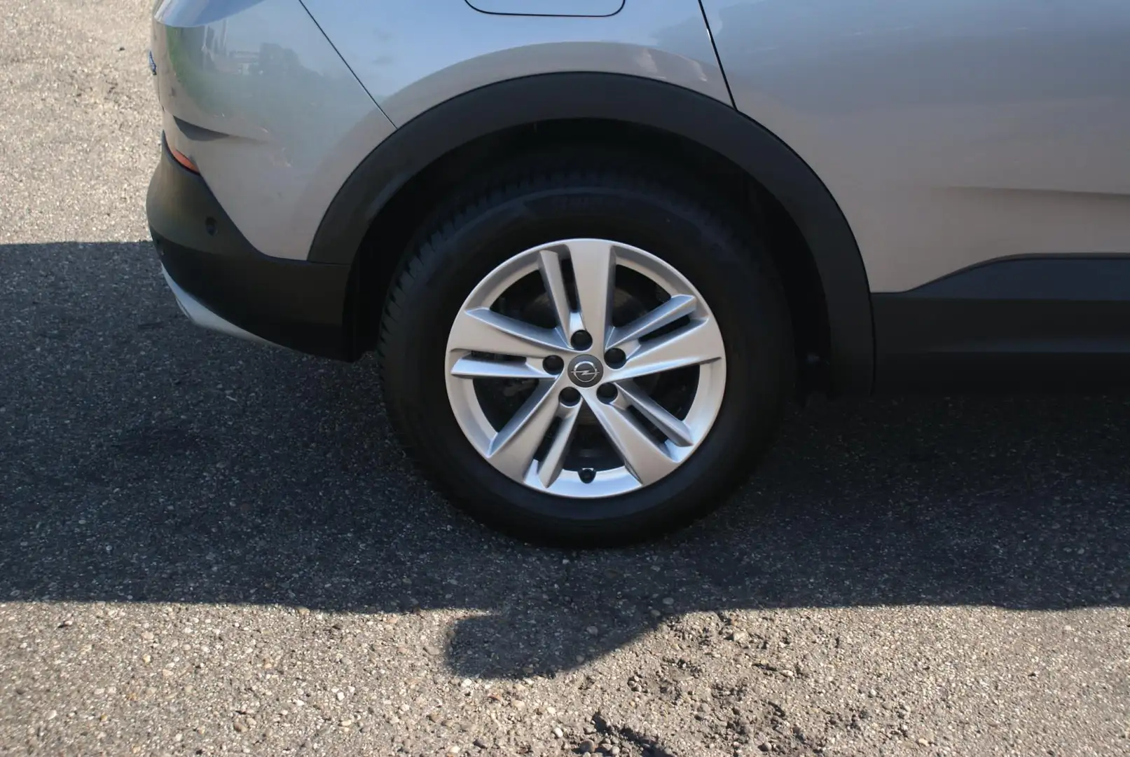 Opel Grandland X 1.2 Turbo Elegance | Org NL | Camera | Cruise | Grijs - 2
