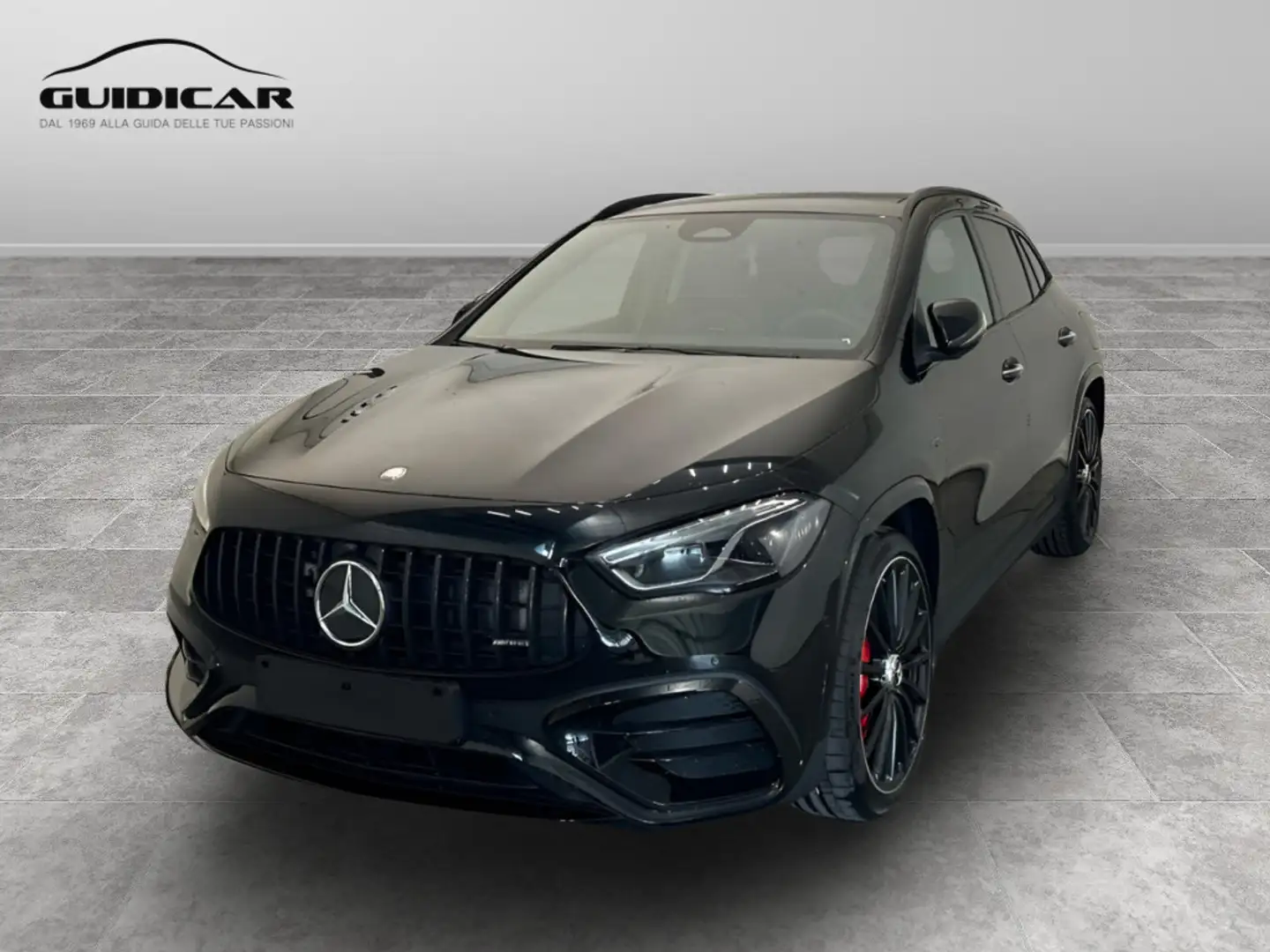 Mercedes-Benz GLA 35 AMG Mercedes-AMG GLA 35 4MATIC Noir - 1