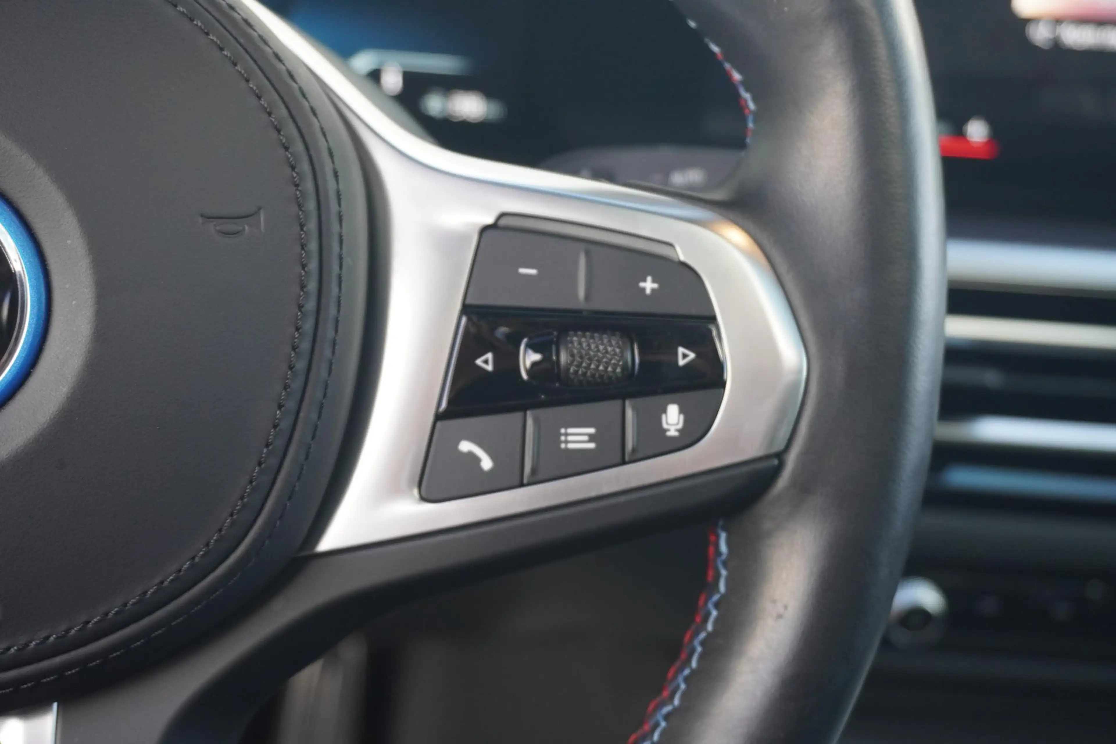 BMW i4 M50 | Schuif-/kanteldak | Harman Kardon | Laserlig — photo 13