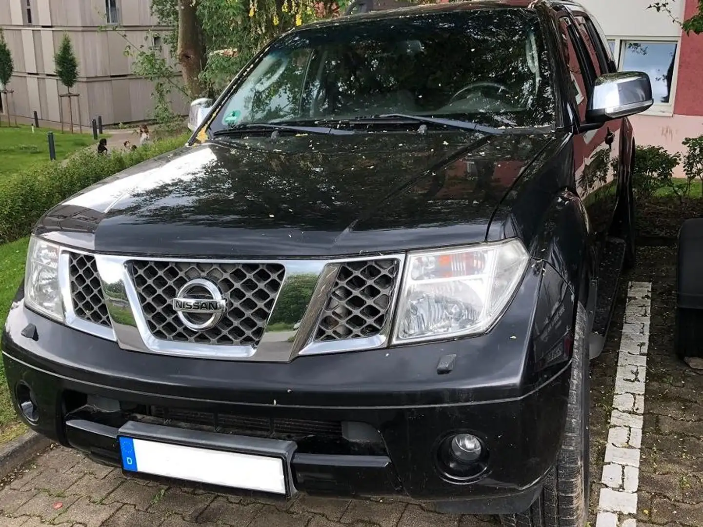 Nissan Pathfinder Pathfinder 2.5 dCi mit Motorschaden Noir - 1