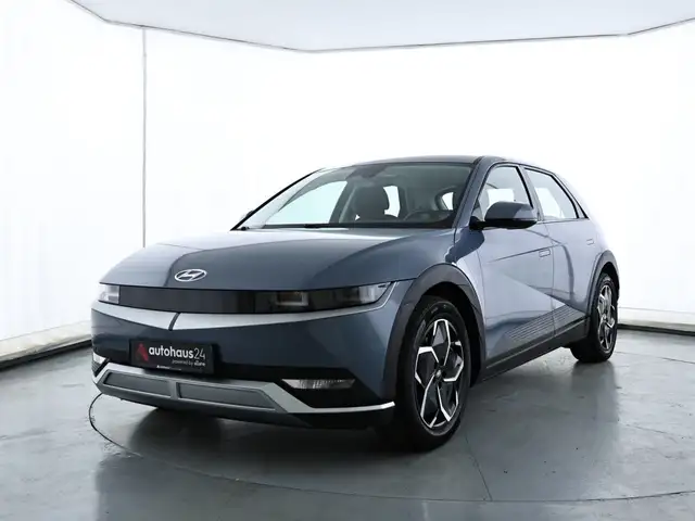 Hyundai Ioniq 5 view 3