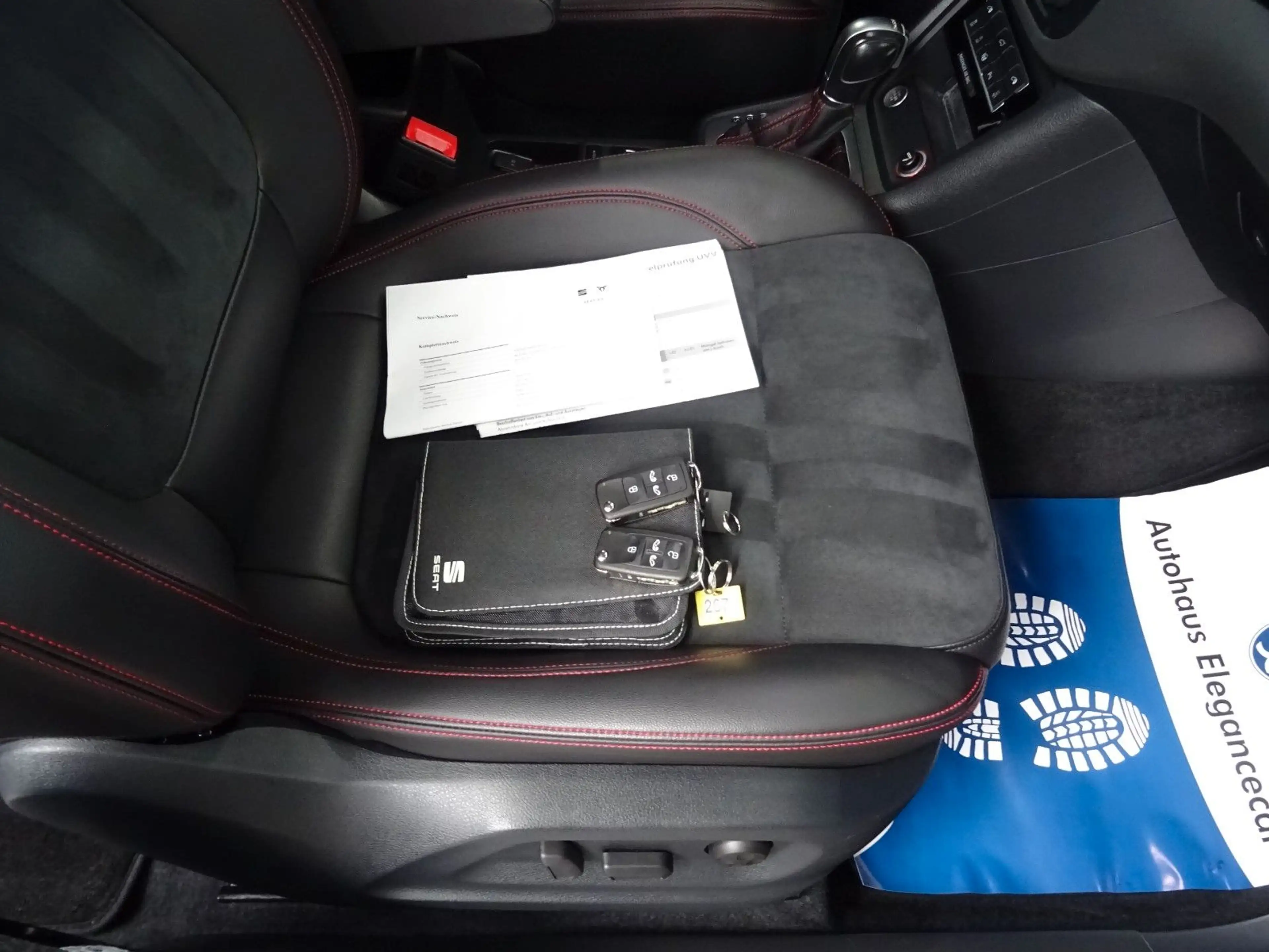 SEAT Alhambra ALHAMBRA 2.0 TSI FR-Line*7 SITZ*AHK*ACC*CAM*KEY* — photo 12