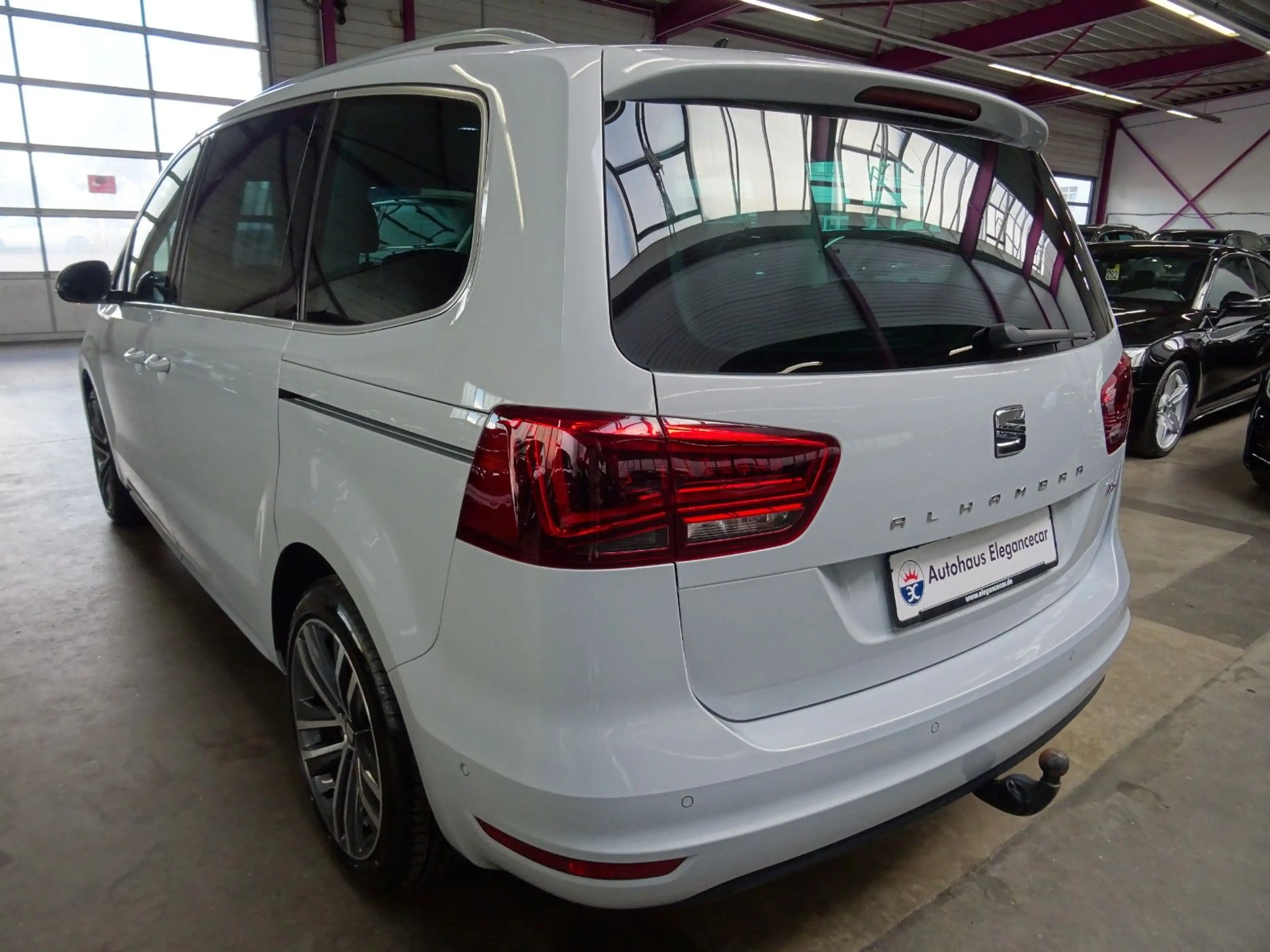 SEAT Alhambra ALHAMBRA 2.0 TSI FR-Line*7 SITZ*AHK*ACC*CAM*KEY* — photo 14