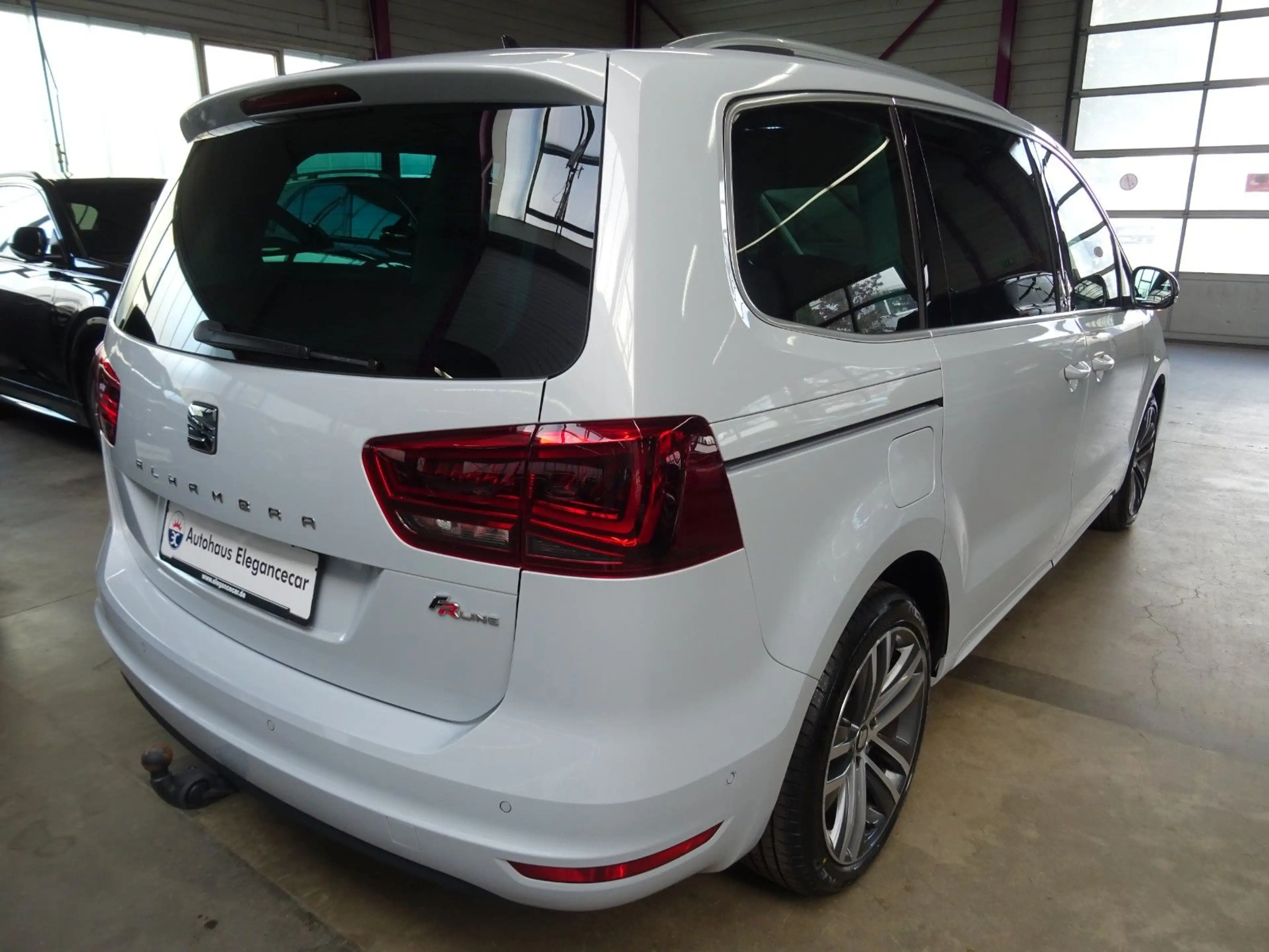 SEAT Alhambra ALHAMBRA 2.0 TSI FR-Line*7 SITZ*AHK*ACC*CAM*KEY* — photo 13