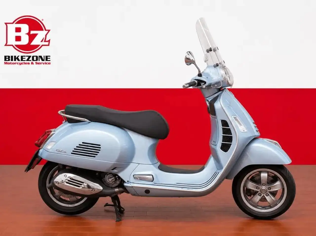 Vespa GTS 300