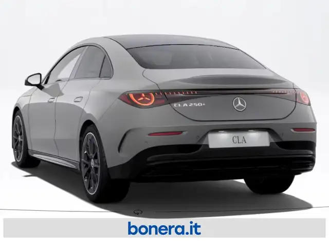 Mercedes-Benz Cla view 4