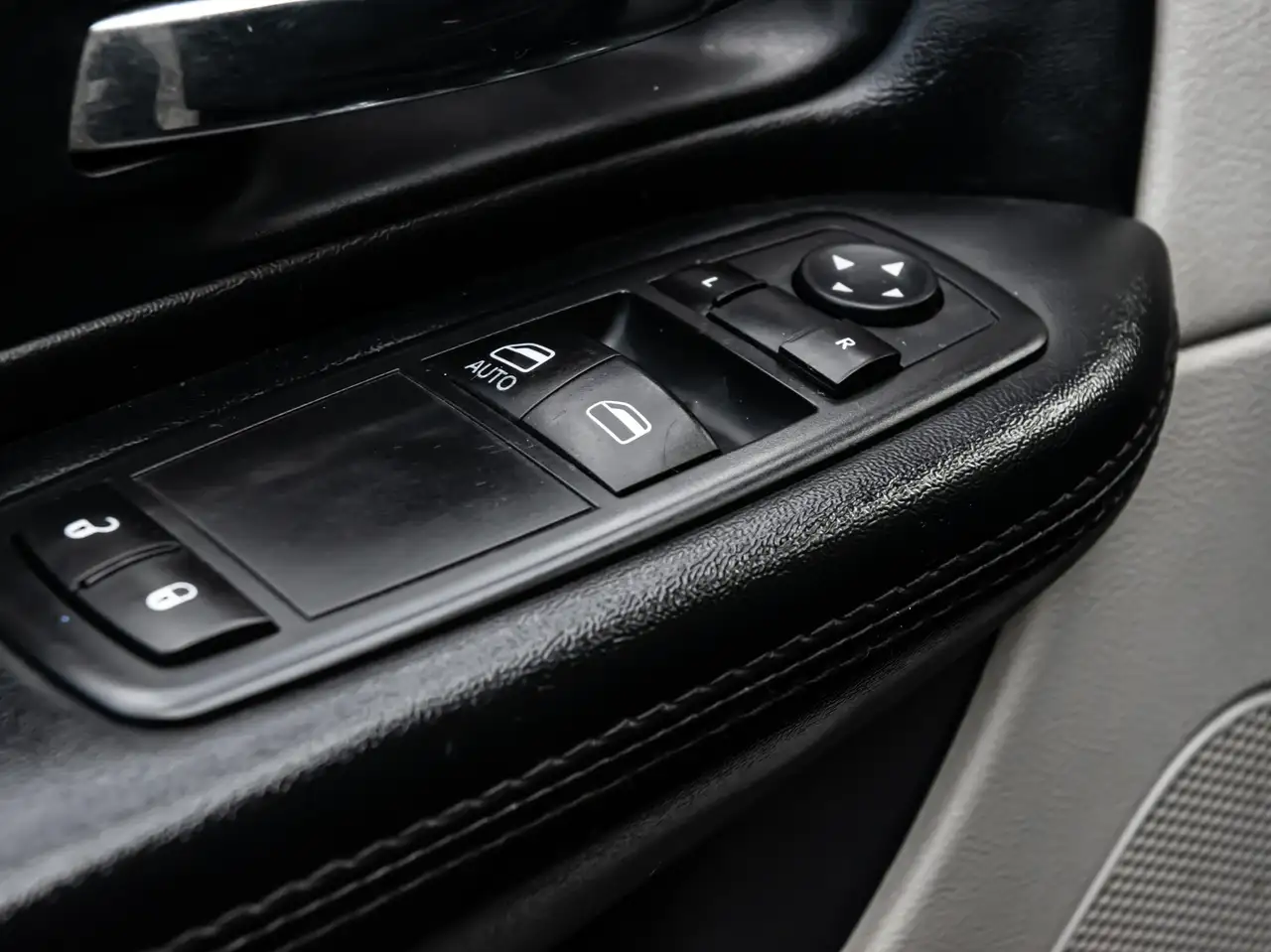 Dodge Grand Caravan fotografie Dodge Grand Caravan