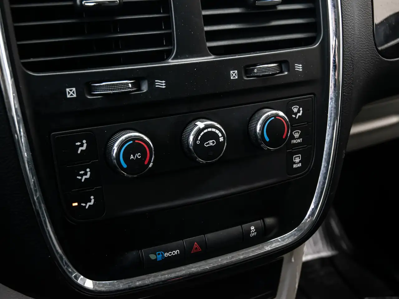 Dodge Grand Caravan fotografie Dodge Grand Caravan