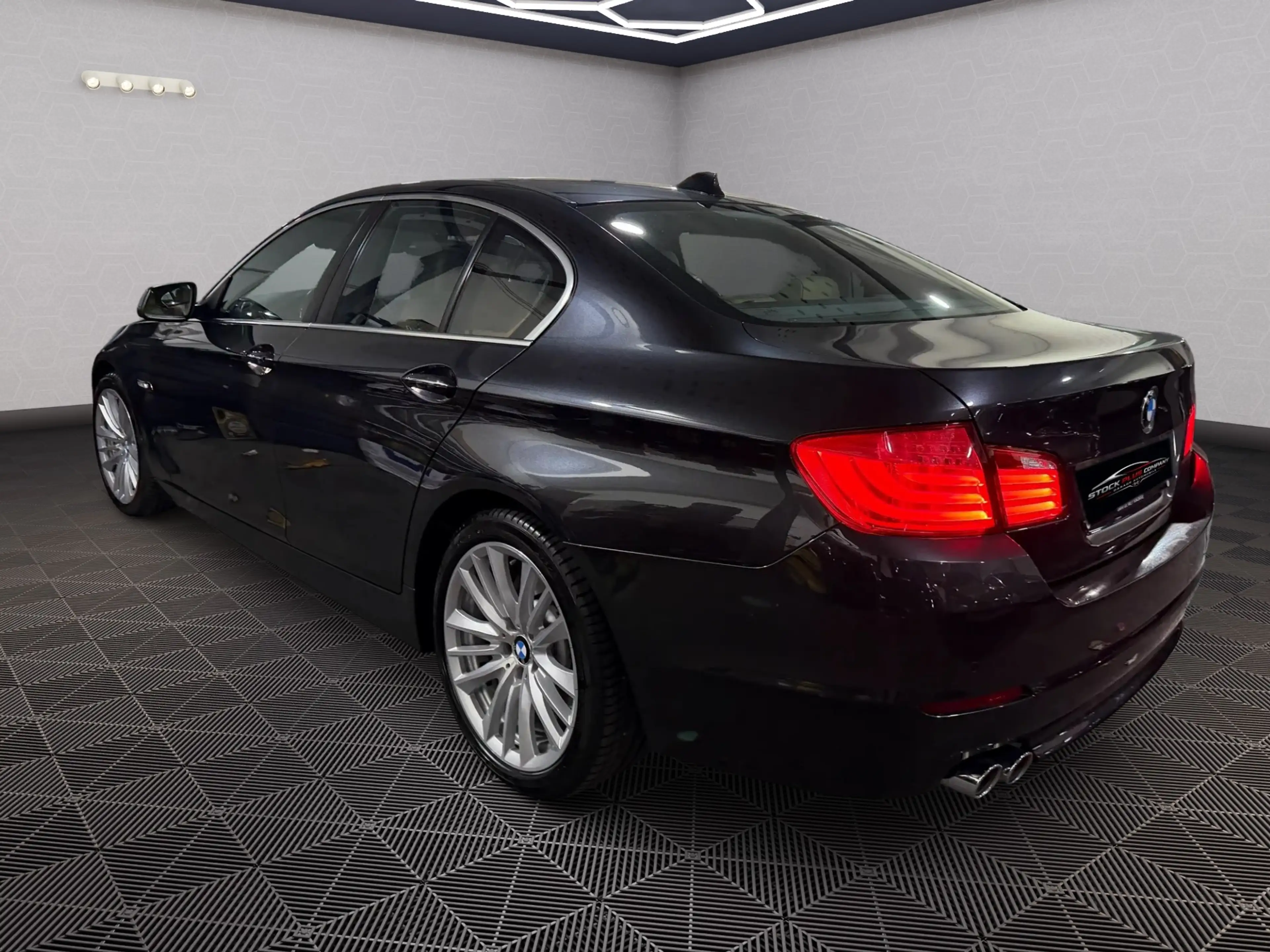 BMW 525 525dAS 3.0d 6 cylindres — photo 3