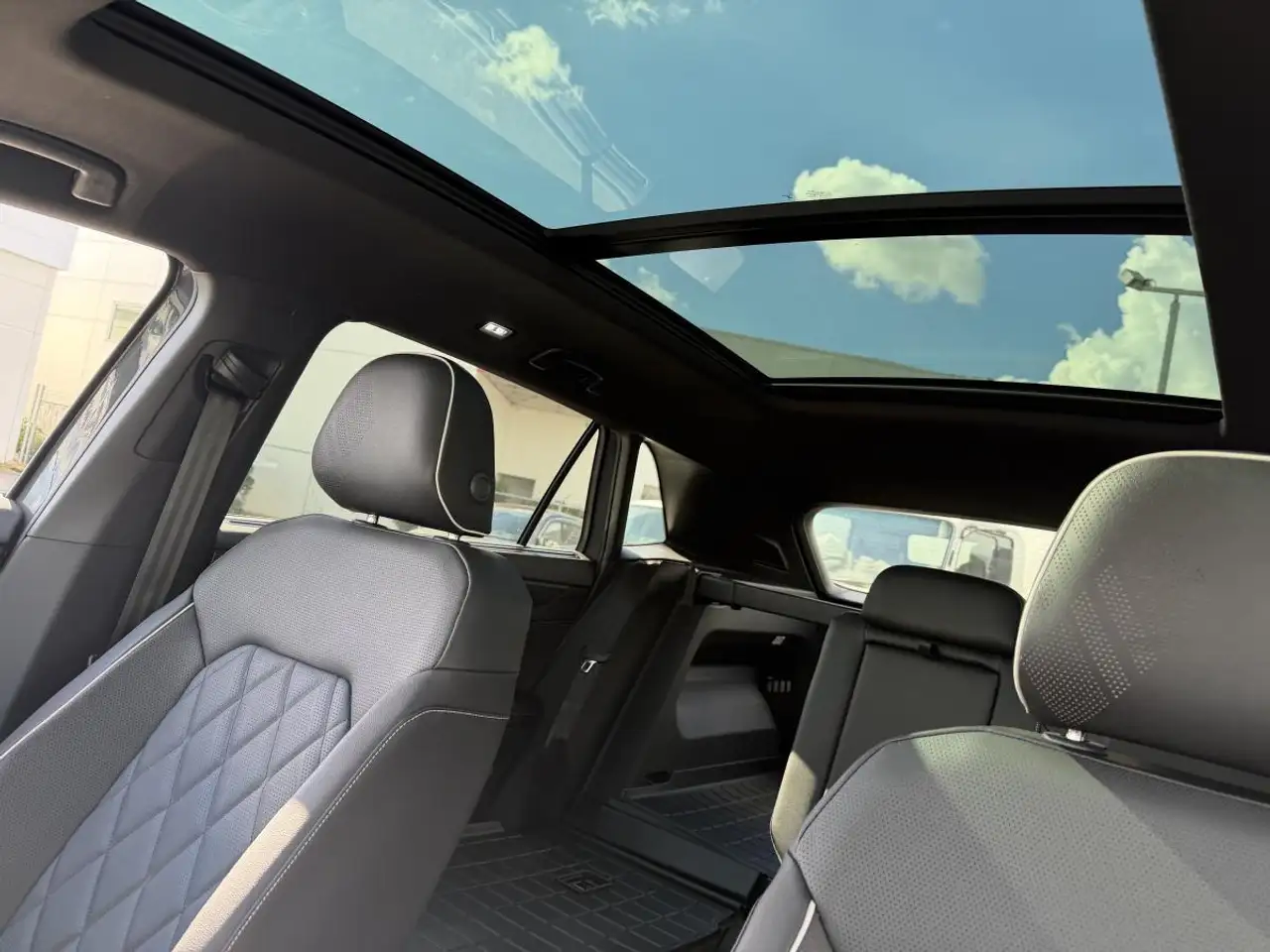 Volkswagen Atlas снимка Volkswagen Atlas