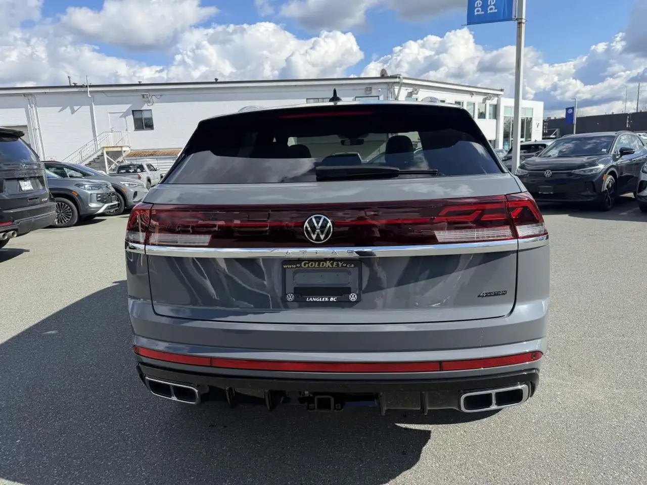 Volkswagen Atlas снимка Volkswagen Atlas