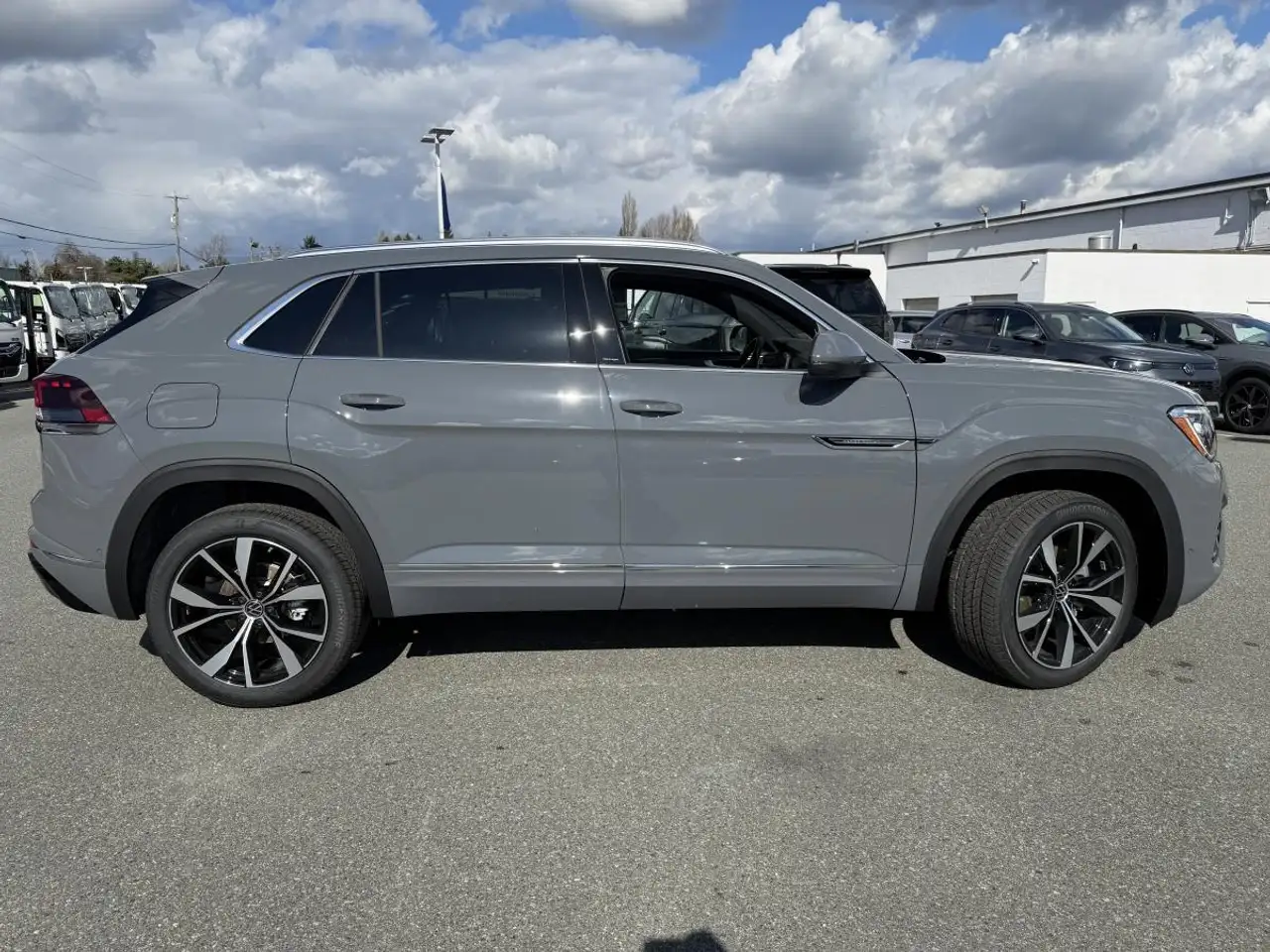 Volkswagen Atlas снимка Volkswagen Atlas