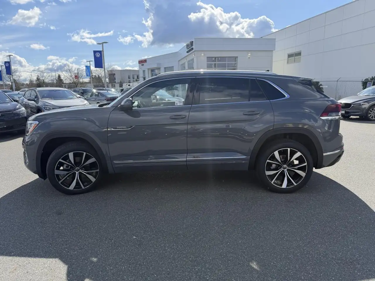 Volkswagen Atlas снимка Volkswagen Atlas