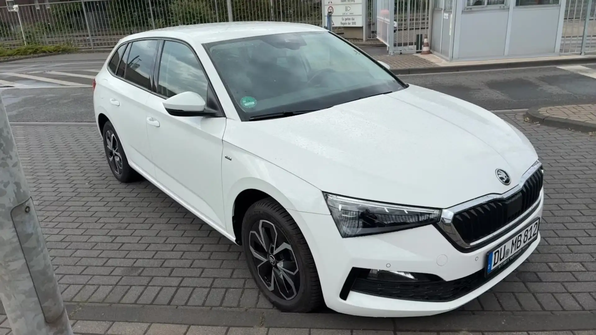 Skoda Scala Scala CNG 1.0 TGI G-TEC Drive 125 TÜV neu Blanco - 2