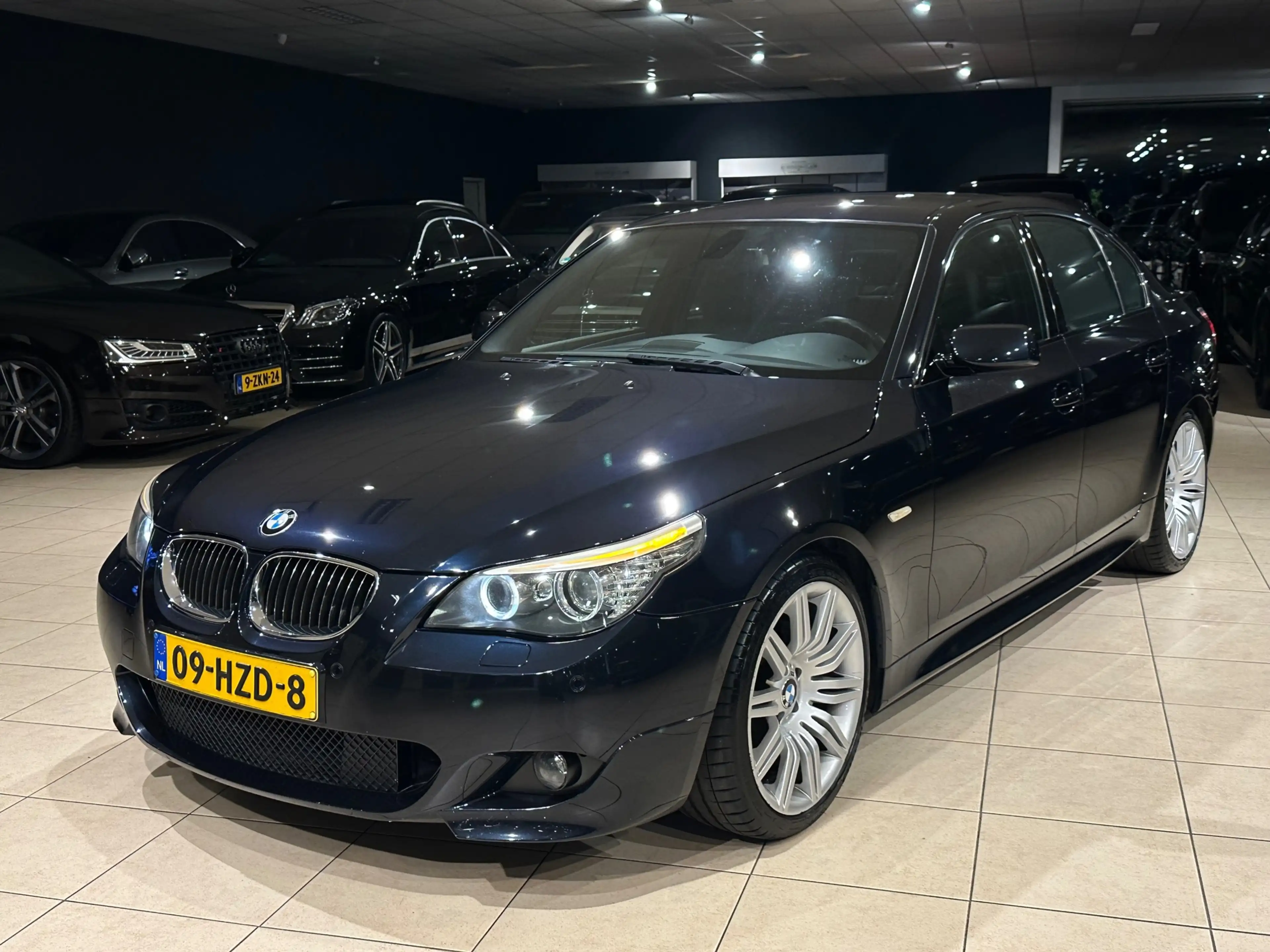 BMW 523 5-serie 523i M-PAKEKT/ORIG-NL/1EIG./DEALER/TOPSTAA — photo 2