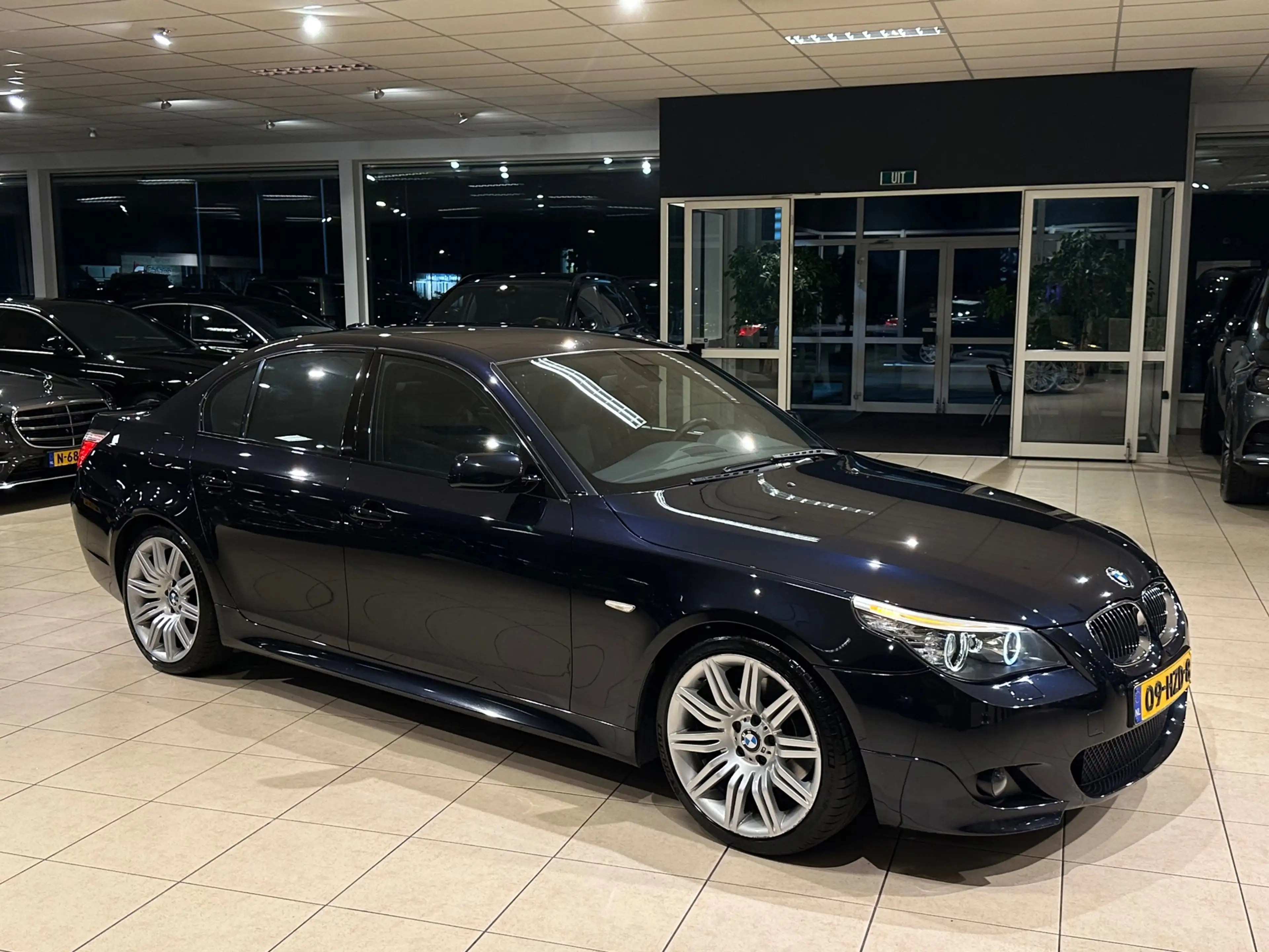 BMW 523 5-serie 523i M-PAKEKT/ORIG-NL/1EIG./DEALER/TOPSTAA — photo 8