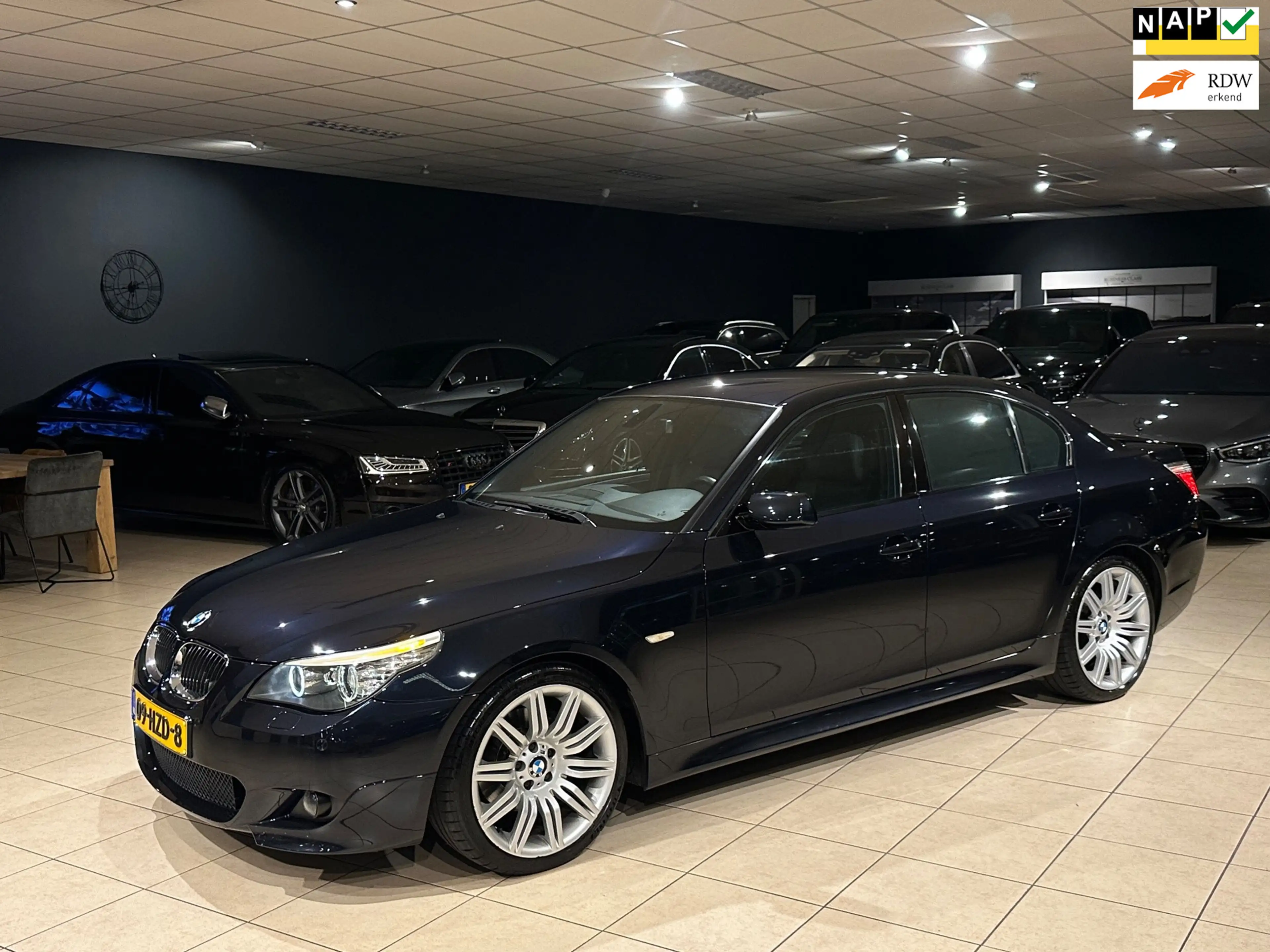 BMW 523 5-serie 523i M-PAKEKT/ORIG-NL/1EIG./DEALER/TOPSTAA