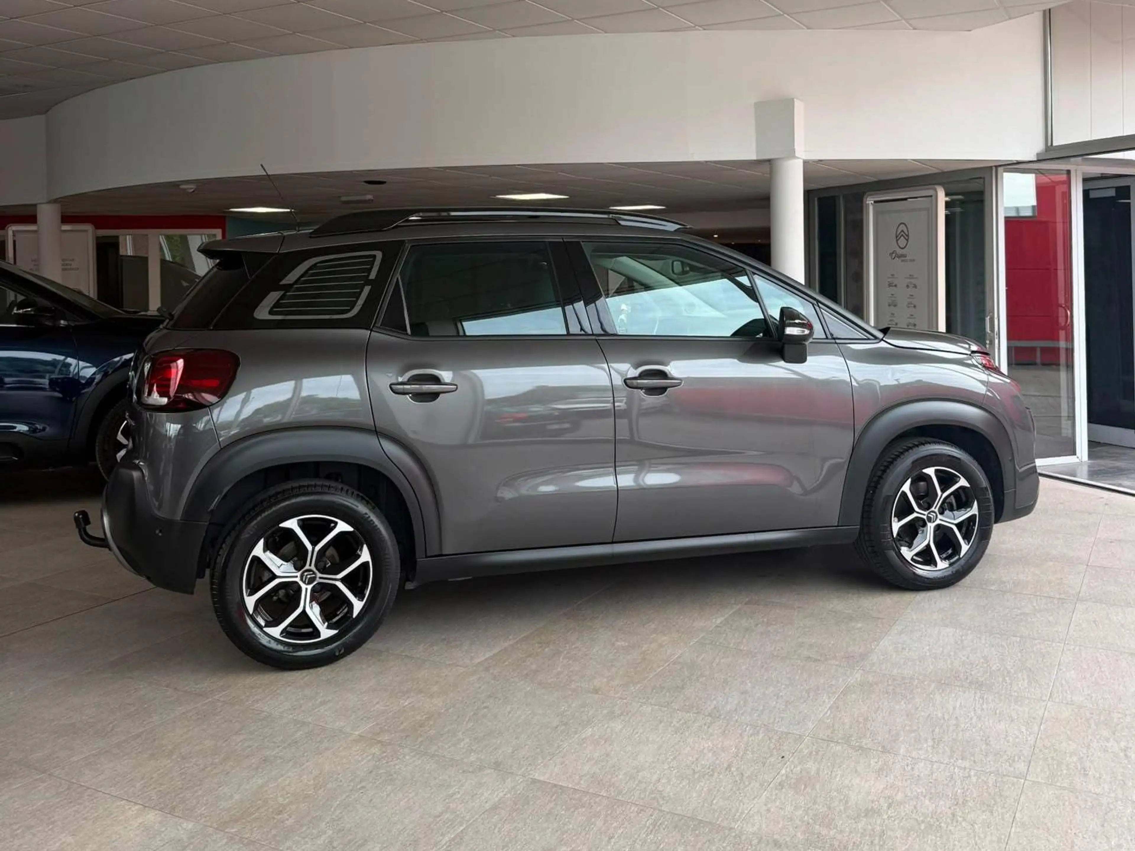 Citroen C3 Aircross C3 Aircross Shine - Leder - Trekhaak - Camera - GPS - AUTOMAAT — photo 3