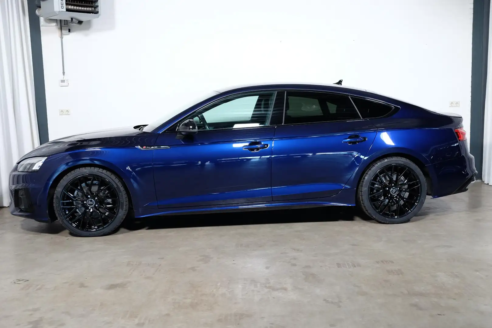Audi A5 Sportback 35 TFSI S edition Competition Bleu - 2