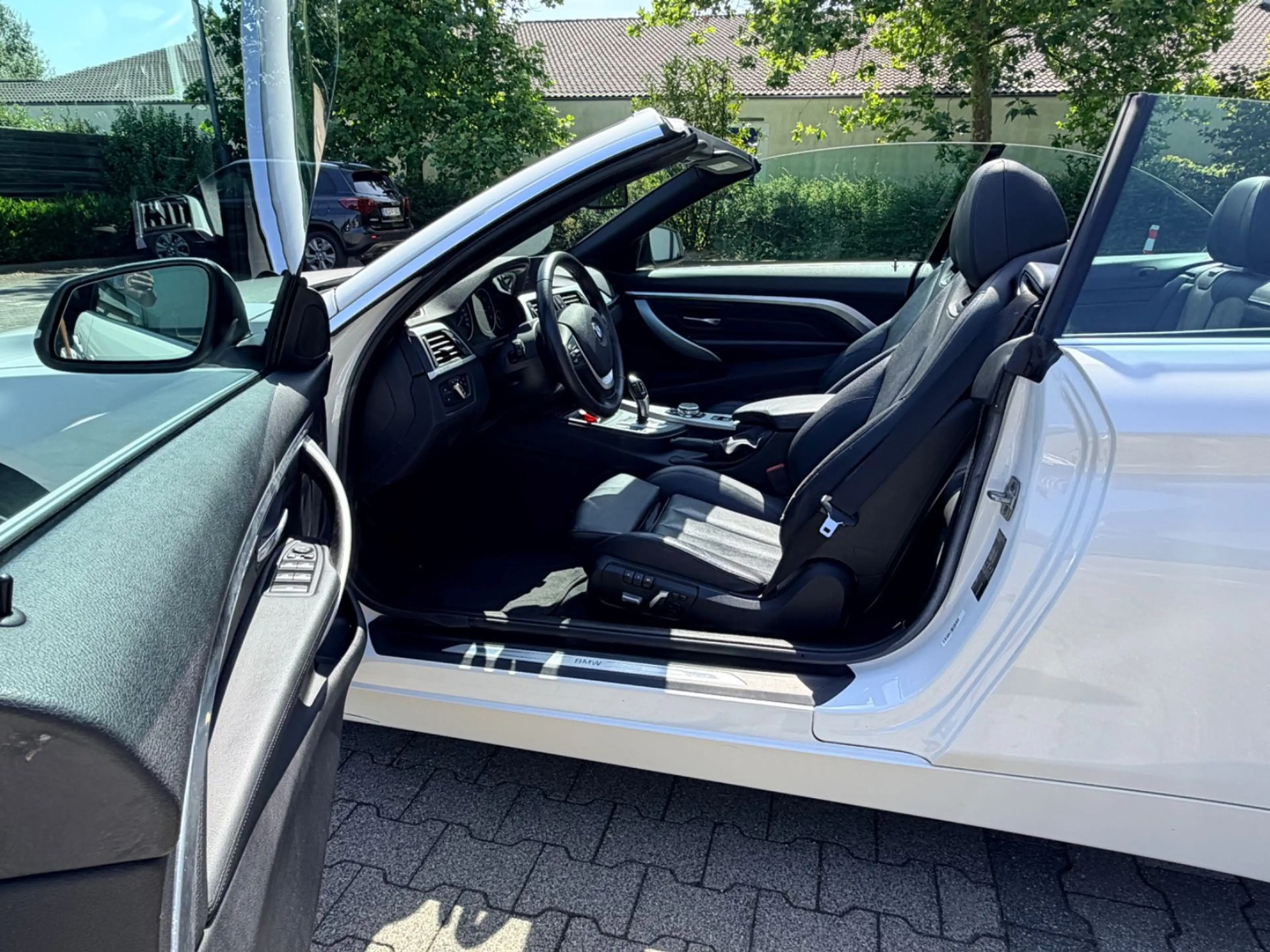 BMW 430 d Cabrio Sport Line Leder Alus TÜV Neu 2.Hand — photo 13