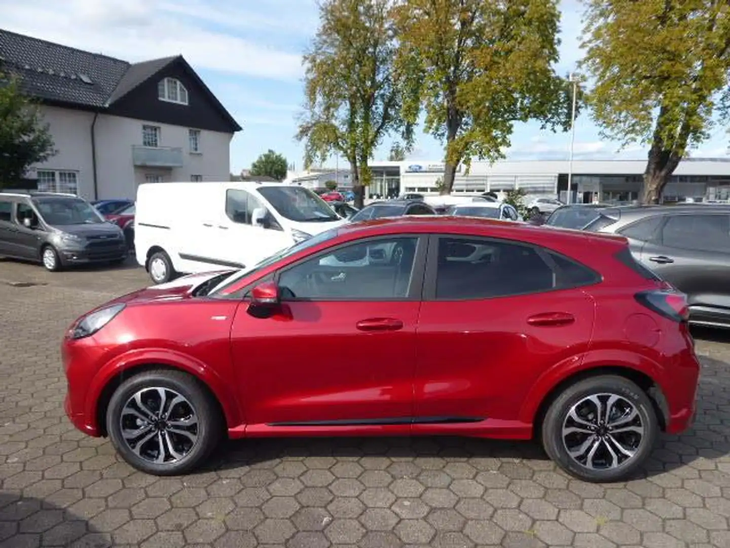 Ford Puma ST-Line Automatik + Winterp. / Komfortp. / AHK Rot - 1