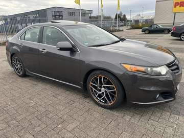 2.4 Automatik Executive ACC+LKAS