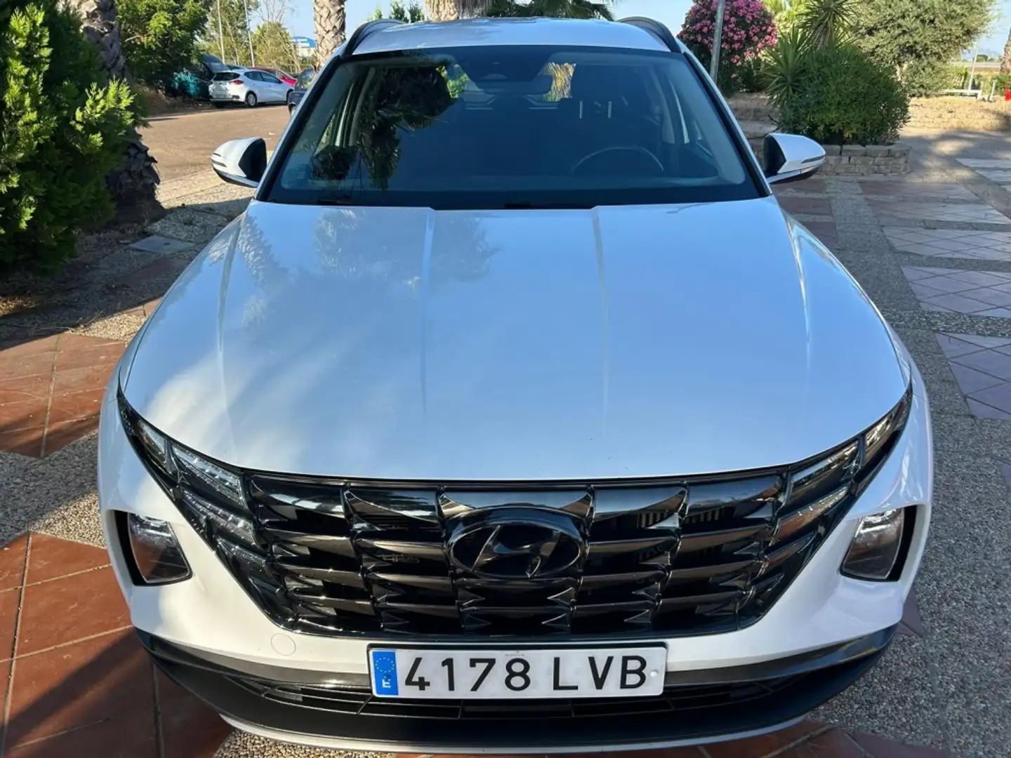 Hyundai TUCSON 1.6 CRDI 48V Maxx 4x2 Blanc - 2