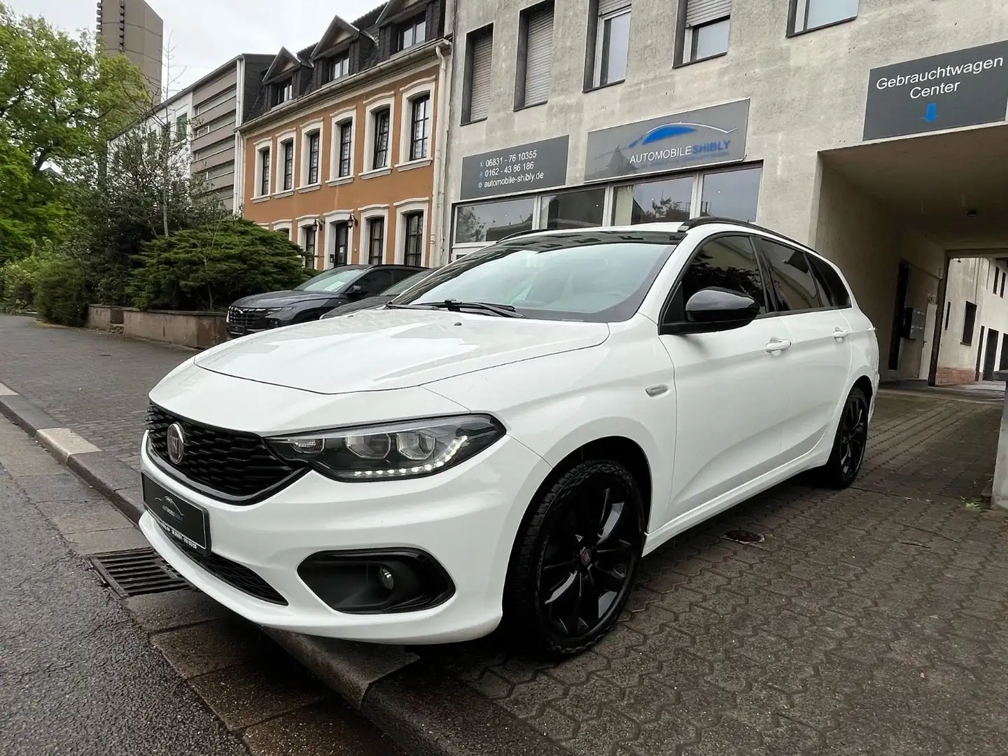 Fiat Tipo 1,6 S-Design Navi, Kamera, LED Blanc - 1