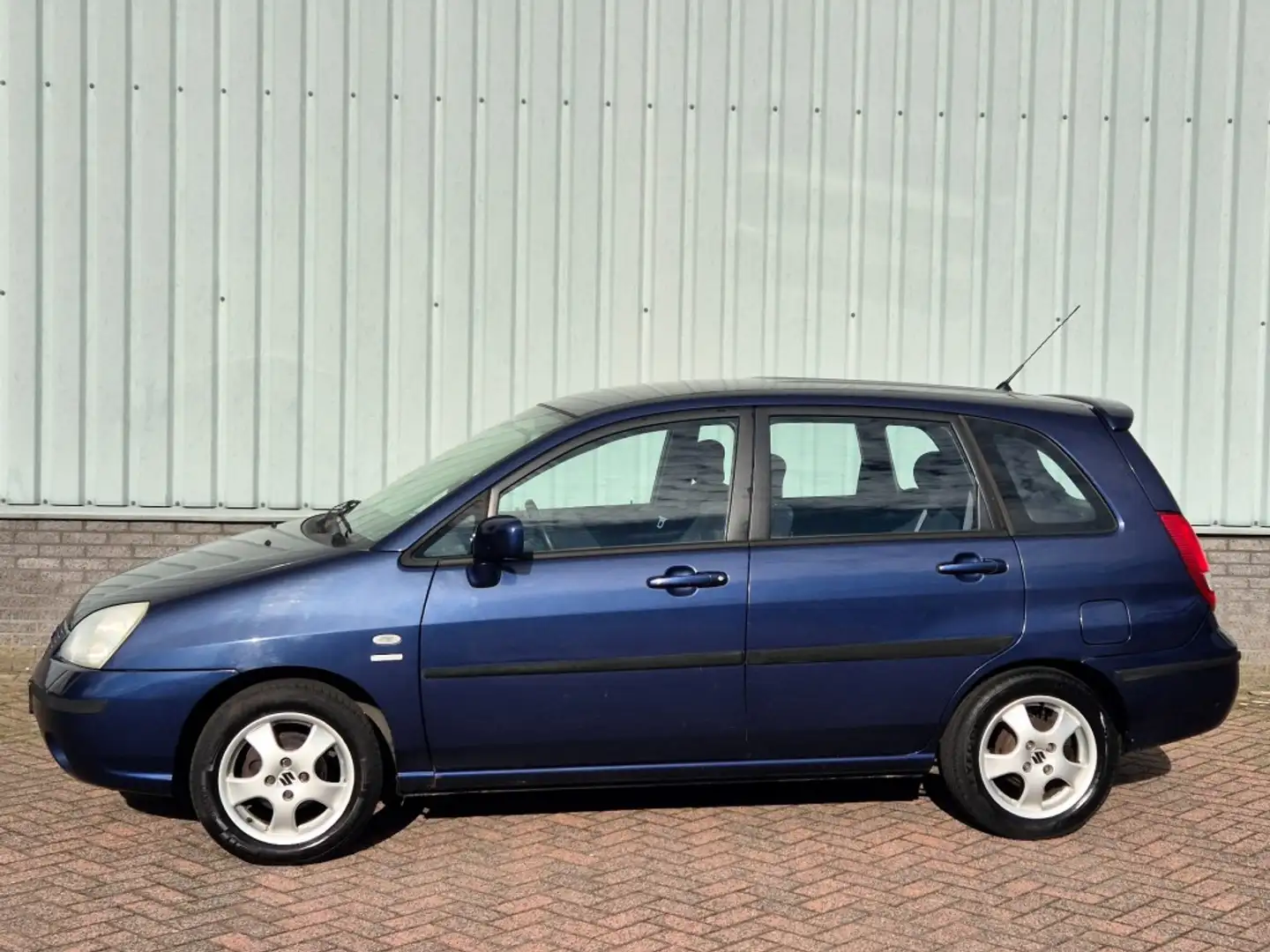 Suzuki Liana 1.6 GLX Airco Nieuwe APK Nov 26' Blau - 2