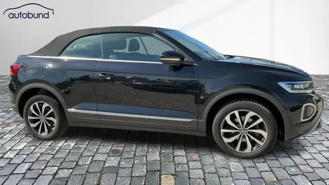 Volkswagen T-Roc view 4