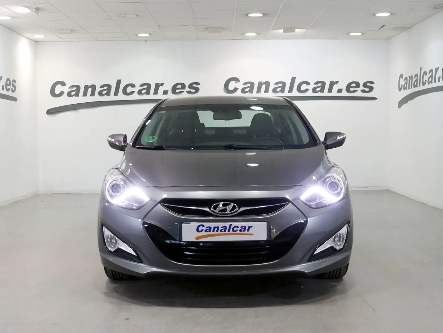 Hyundai i40 1.6 GDI Klass Gris - 2