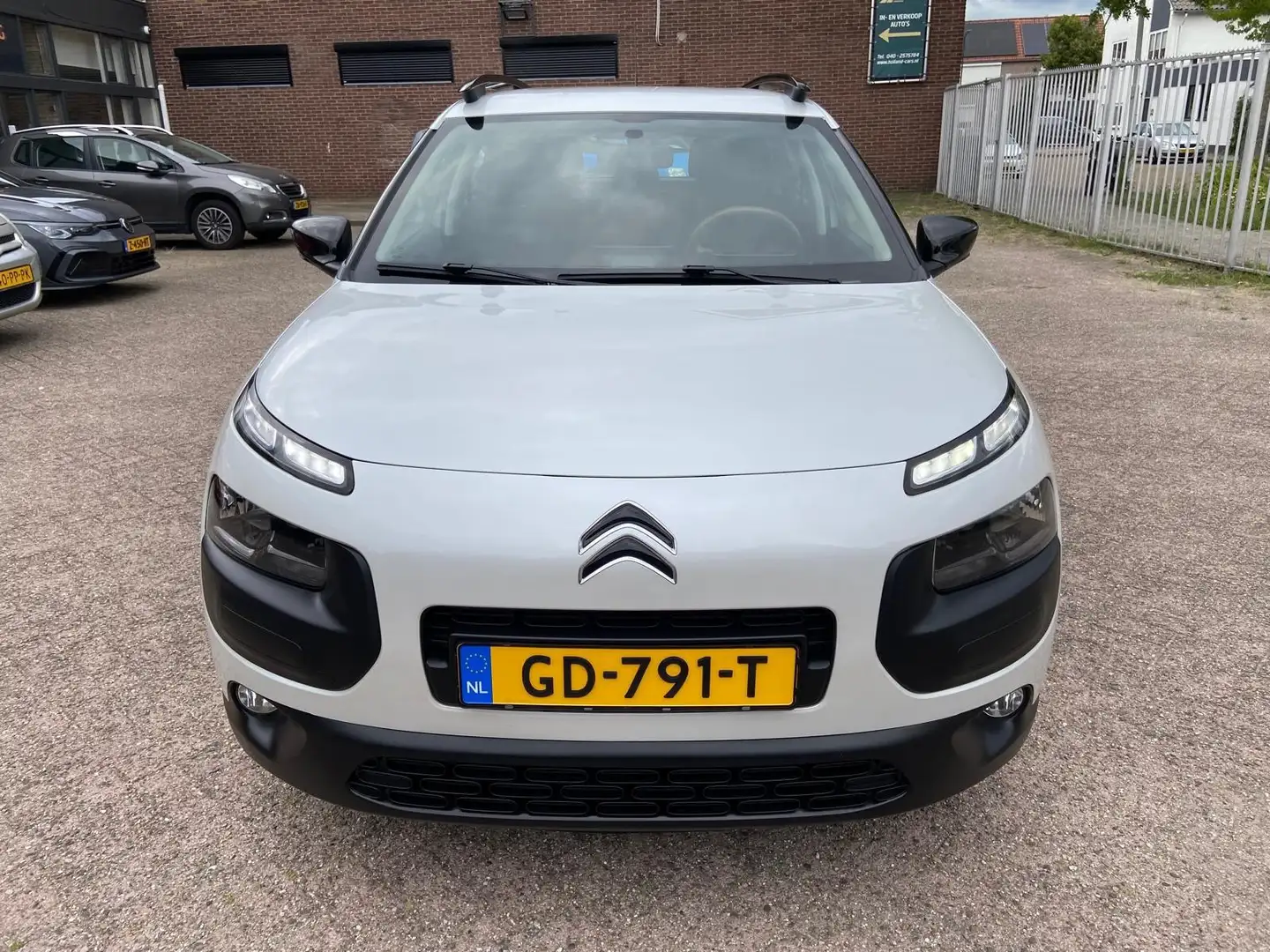 Citroen C4 Cactus 1.2 e-VTi Feel - Automaat - 105.750 Kilometer n.a. Wit - 2