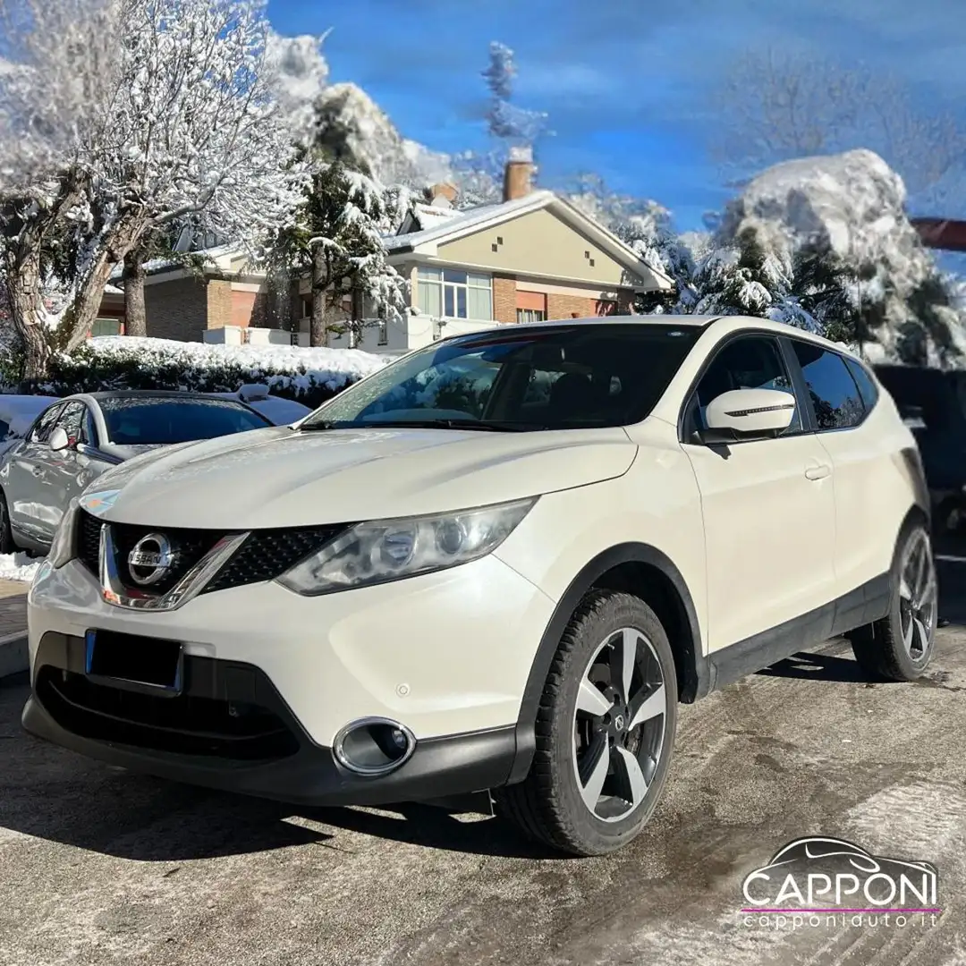Nissan Qashqai 1.5 dCi Tekna Pure Drive Blanc - 1
