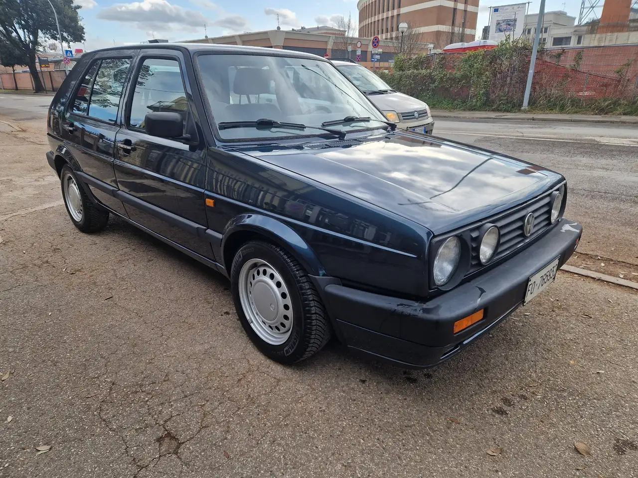 Volkswagen Golf 5p 1.6 GL 5m my83, foto 2